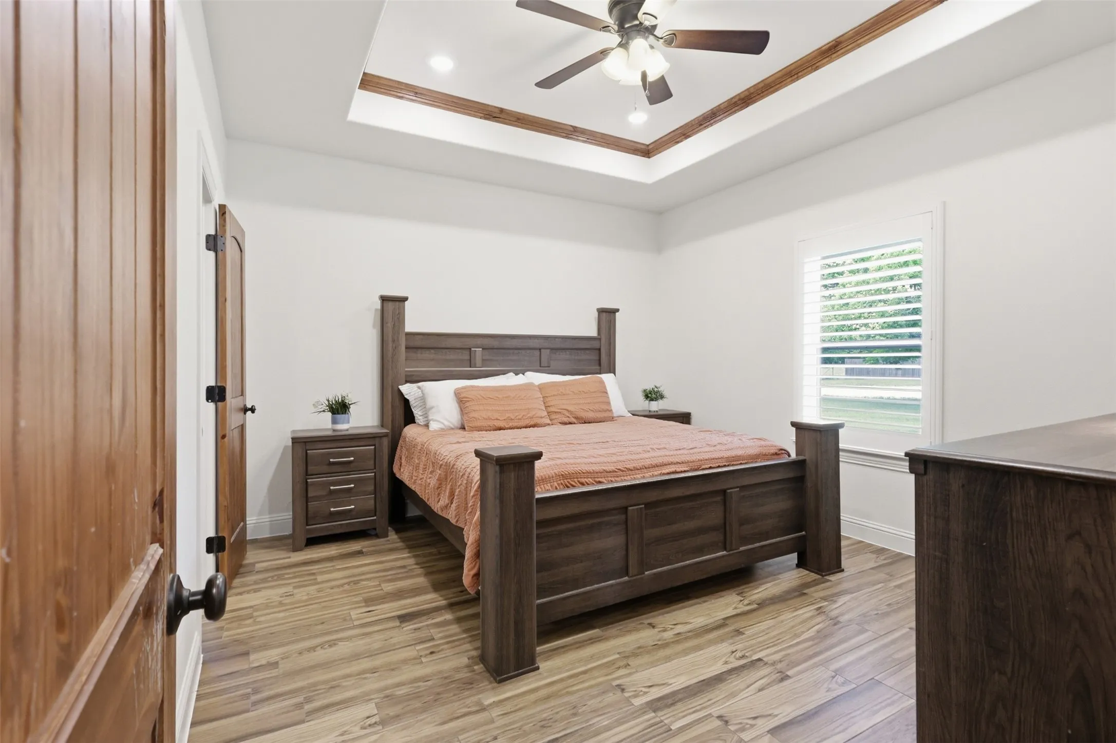 Single Family Residence For Sale in Fannin County , 1501 Business Highway 121, Trenton, Texas 75490, 4 Bedroom, 2 Bathroom, 2 Garage spaces, 1,700 Sqft, built in 2023, mls#21258343, Real Estate Agent in Trenton, Homes For Sale in Fannin county, Homes For Sale in Trenton, Realtor in Trenton Texas, Real Estate Brokerage Independent Realty Texas, Luminita Cordes Realtor