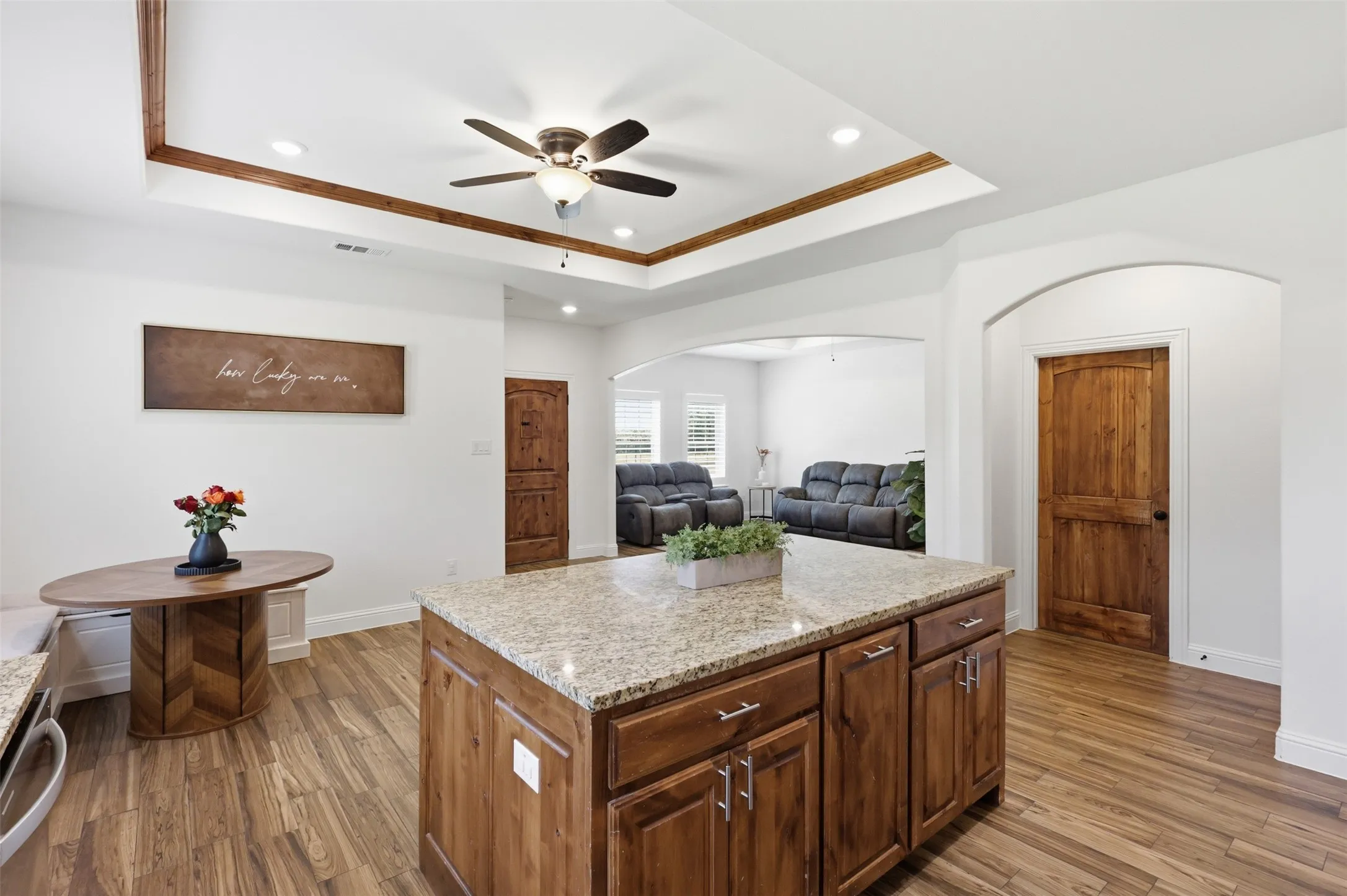 Single Family Residence For Sale in Fannin County , 1501 Business Highway 121, Trenton, Texas 75490, 4 Bedroom, 2 Bathroom, 2 Garage spaces, 1,700 Sqft, built in 2023, mls#21258343, Real Estate Agent in Trenton, Homes For Sale in Fannin county, Homes For Sale in Trenton, Realtor in Trenton Texas, Real Estate Brokerage Independent Realty Texas, Luminita Cordes Realtor