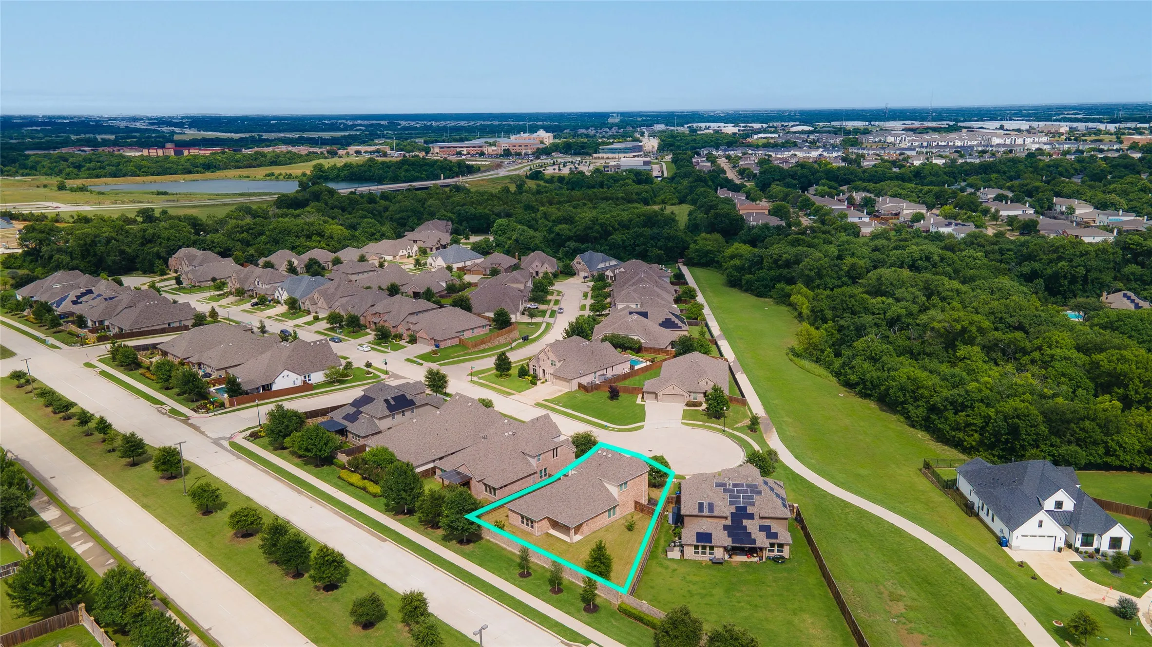 Single Family Residence For Sale in Collin County , 2712 Cross Oak Place, Mc Kinney, Texas 75071, 5 Bedrooms, 4 Bathrooms, 3 Garage spaces, 2,846 Sqft, built in 2018, Price $650,000, mls#21271834, Real Estate Agent in Mc Kinney, Homes For Sale in Collin county, Homes For Sale in Mc Kinney, Realtor in Mc Kinney Texas, Real Estate Brokerage Independent Realty Texas, Luminita Cordes Realtor