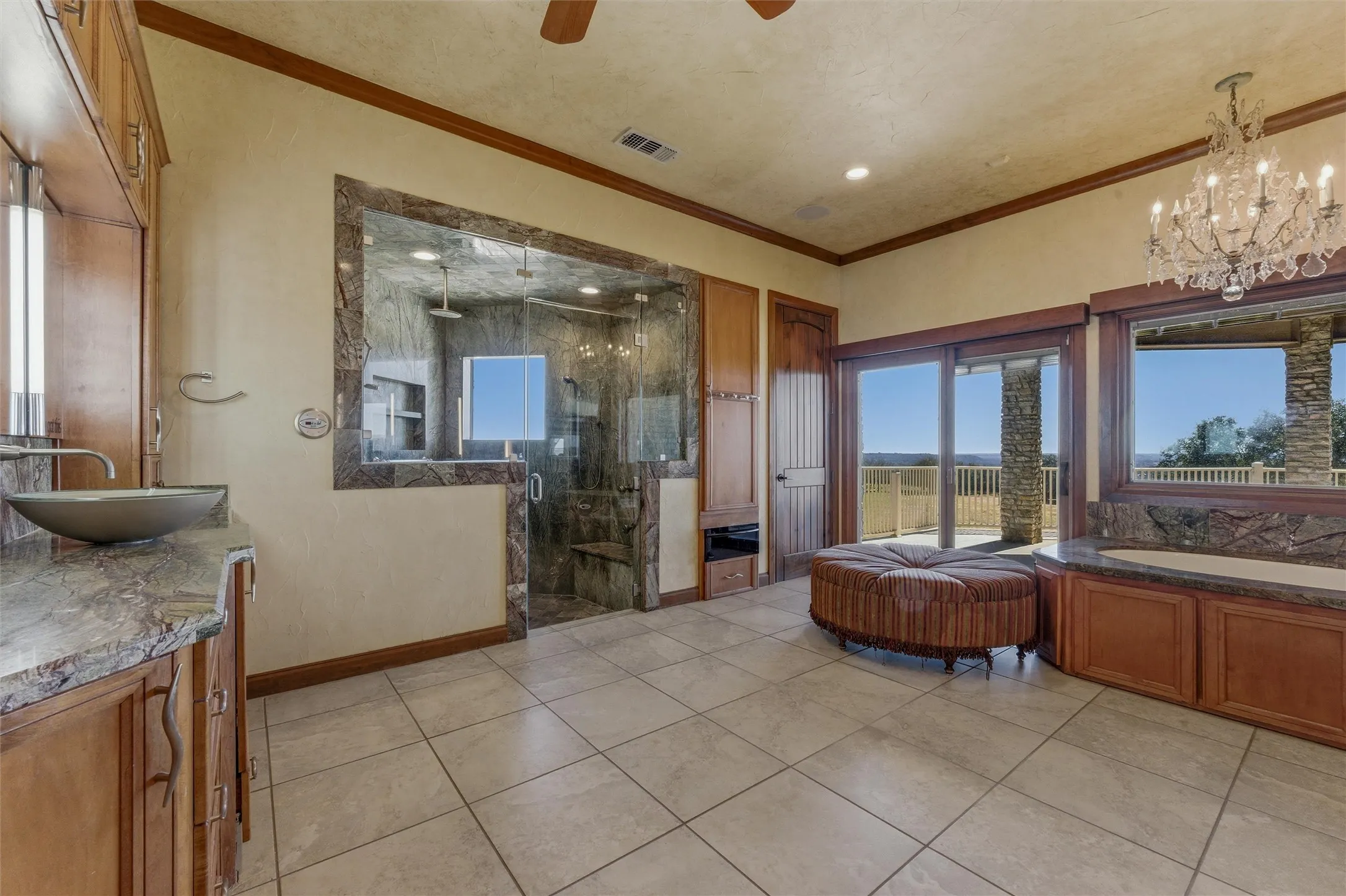 Apartment For Sale in Parker County , 128 Countdown Trail, Weatherford, Texas 76087, 3 Bedroom, 6 Bathroom, 3 Garage spaces, 10,438 Sqft, built in 2006, mls#21191859, Real Estate Agent in Weatherford, Homes For Sale in Parker county, Homes For Sale in Weatherford, Realtor in Weatherford Texas, Real Estate Brokerage Independent Realty Texas, Luminita Cordes Realtor