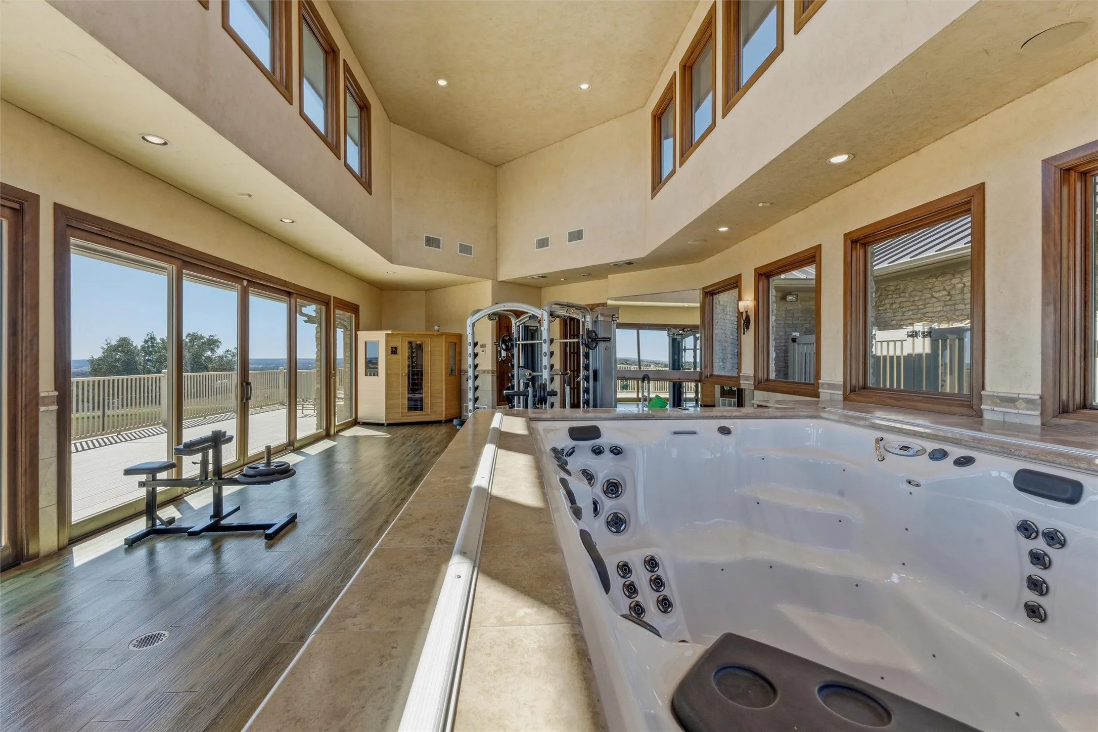 Apartment For Sale in Parker County , 128 Countdown Trail, Weatherford, Texas 76087, 3 Bedroom, 6 Bathroom, 3 Garage spaces, 10,438 Sqft, built in 2006, mls#21191859, Real Estate Agent in Weatherford, Homes For Sale in Parker county, Homes For Sale in Weatherford, Realtor in Weatherford Texas, Real Estate Brokerage Independent Realty Texas, Luminita Cordes Realtor