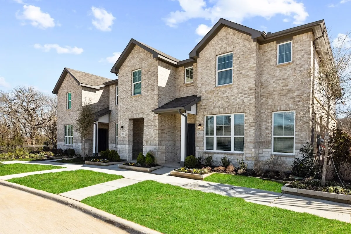 Townhouse For Sale in Tarrant County , 255 Territory Trail 20, Fort Worth, Texas 76120, 3 Bedroom, 3 Bathroom, 2 Garage spaces, 1,686 Sqft, built in 2026, mls#21272441, Real Estate Agent in Fort Worth, Homes For Sale in Tarrant county, Homes For Sale in Fort Worth, Realtor in Fort Worth Texas, Real Estate Brokerage Independent Realty Texas, Luminita Cordes Realtor