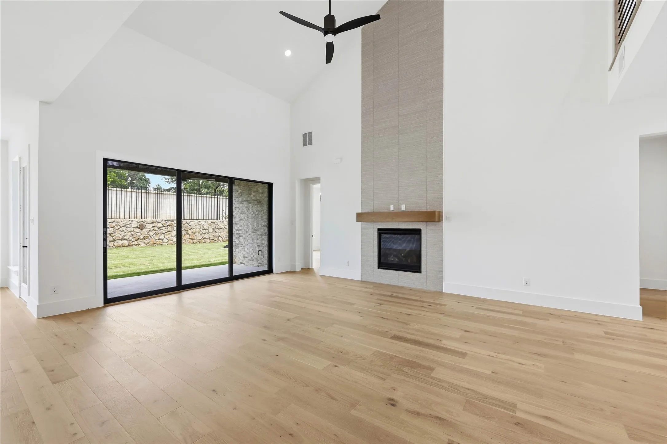 Single Family Residence For Sale in Tarrant County , 8421 Witt Street, North Richland Hills, Texas 76182, 5 Bedroom, 5 Bathroom, 2 Garage spaces, 3,038 Sqft, built in 2026, mls#21272438, Real Estate Agent in North Richland Hills, Homes For Sale in Tarrant county, Homes For Sale in North Richland Hills, Realtor in North Richland Hills Texas, Real Estate Brokerage Independent Realty Texas, Luminita Cordes Realtor
