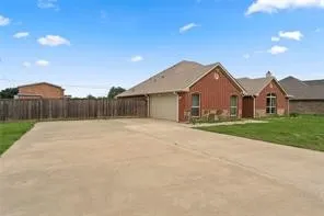 Single Family Residence For Sale in Henderson County , 238 Rudder Road, Gun Barrel City, Texas 75156, 4 Bedroom, 2 Bathroom, 2 Garage spaces, 2,478 Sqft, built in 2022, mls#21272489, Real Estate Agent in Gun Barrel City, Homes For Sale in Henderson county, Homes For Sale in Gun Barrel City, Realtor in Gun Barrel City Texas, Real Estate Brokerage Independent Realty Texas, Luminita Cordes Realtor
