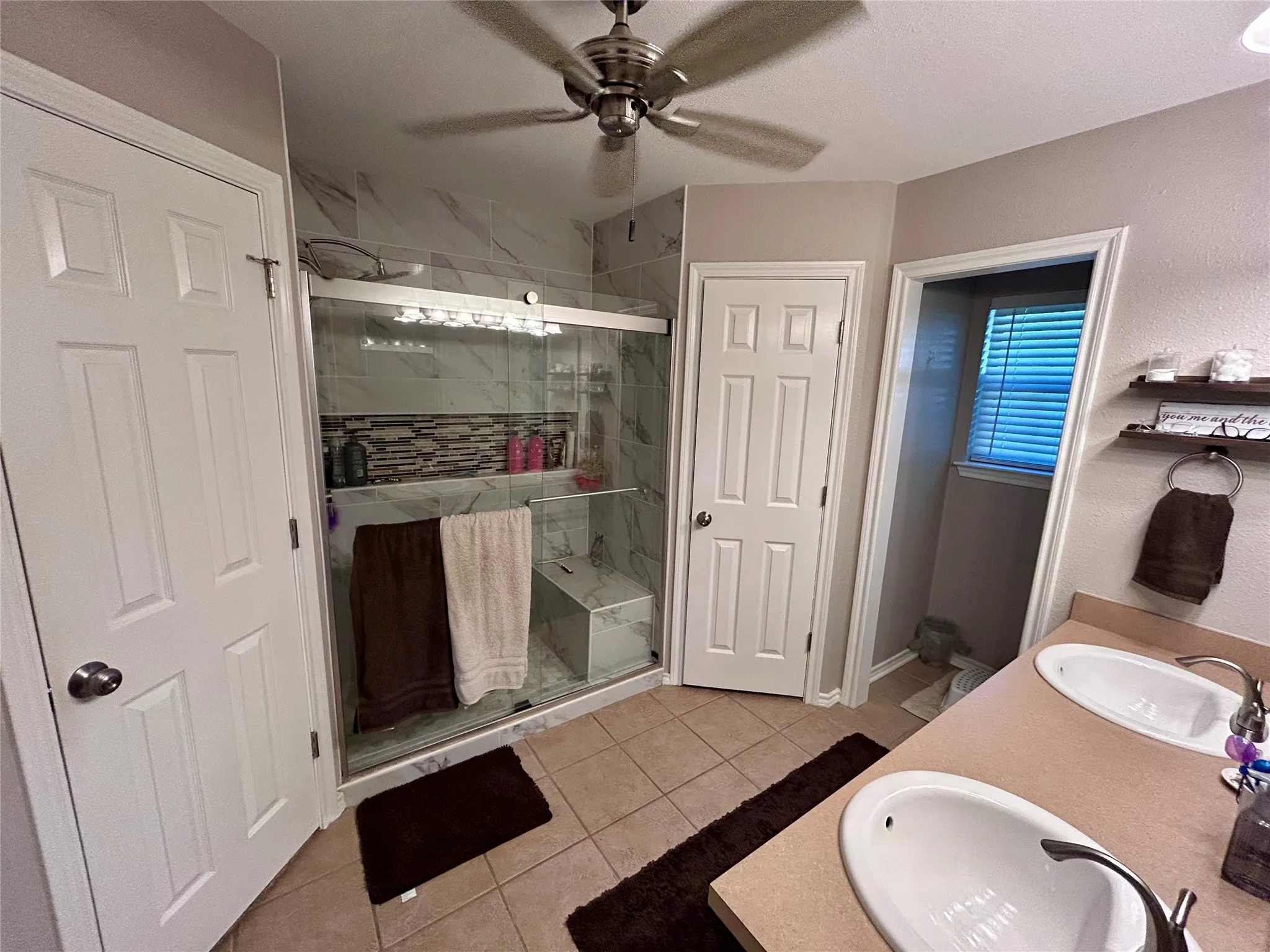 Single Family Residence For Sale in Lamar County , 187 SANDY, Reno, Texas 75462, 3 Bedroom, 2 Bathroom, 2 Garage spaces, 1,500 Sqft, built in 1993, mls#21272483, Real Estate Agent in Reno, Homes For Sale in Lamar county, Homes For Sale in Reno, Realtor in Reno Texas, Real Estate Brokerage Independent Realty Texas, Luminita Cordes Realtor