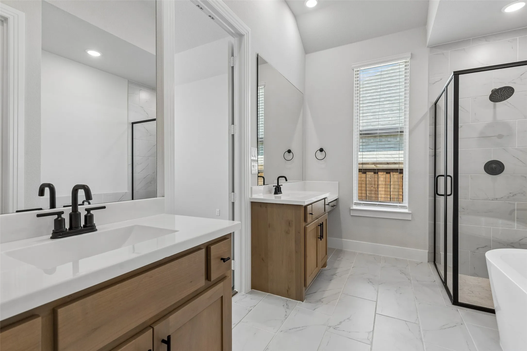 Single Family Residence For Sale in Collin County , 236 Bay Laurel Road, Mc Kinney, Texas 75071, 4 Bedroom, 3 Bathroom, 2 Garage spaces, 2,505 Sqft, built in 2025, mls#21269610, Real Estate Agent in Mc Kinney, Homes For Sale in Collin county, Homes For Sale in Mc Kinney, Realtor in Mc Kinney Texas, Real Estate Brokerage Independent Realty Texas, Luminita Cordes Realtor
