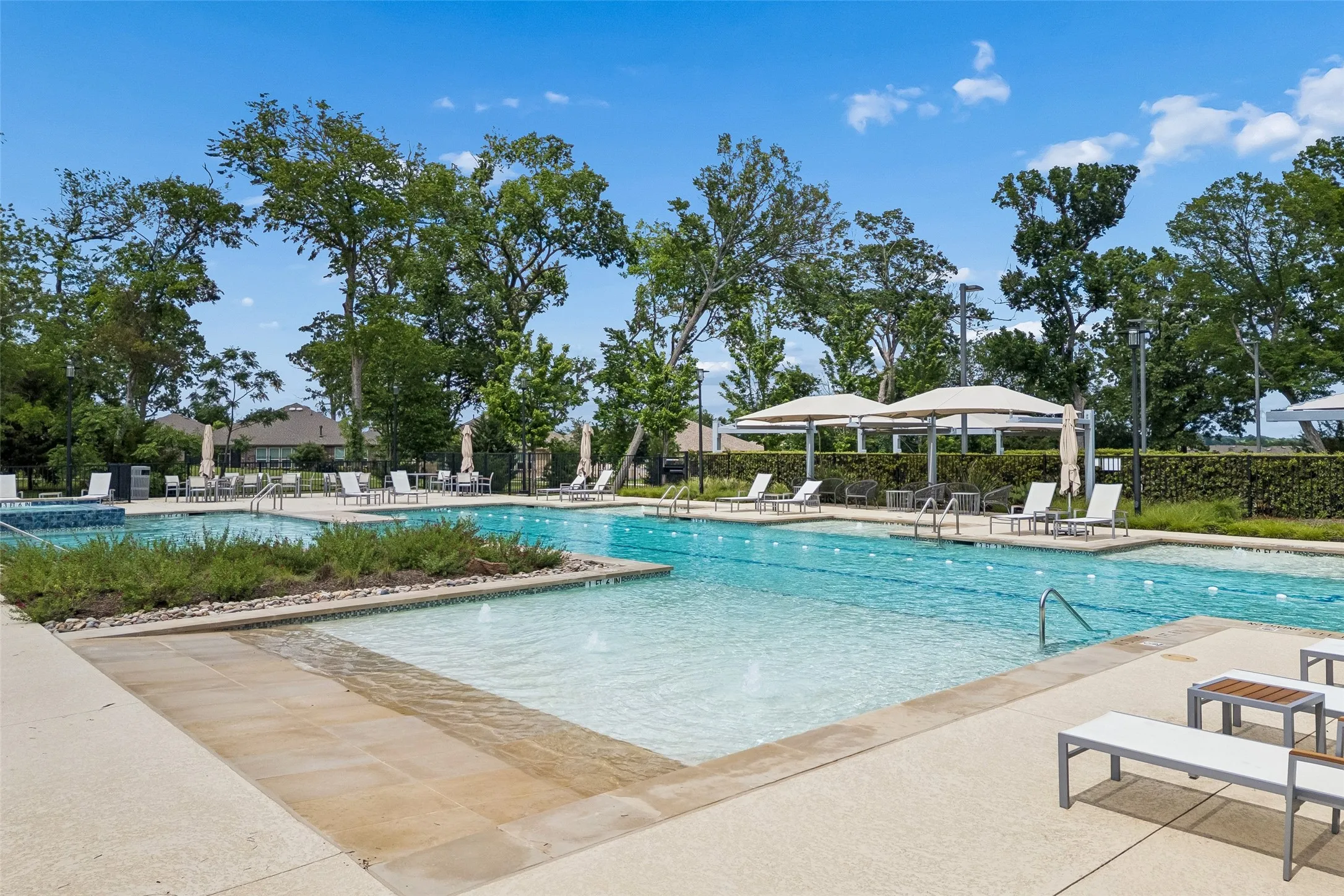 Single Family Residence For Sale in Collin County , 236 Bay Laurel Road, Mc Kinney, Texas 75071, 4 Bedroom, 3 Bathroom, 2 Garage spaces, 2,505 Sqft, built in 2025, mls#21269610, Real Estate Agent in Mc Kinney, Homes For Sale in Collin county, Homes For Sale in Mc Kinney, Realtor in Mc Kinney Texas, Real Estate Brokerage Independent Realty Texas, Luminita Cordes Realtor