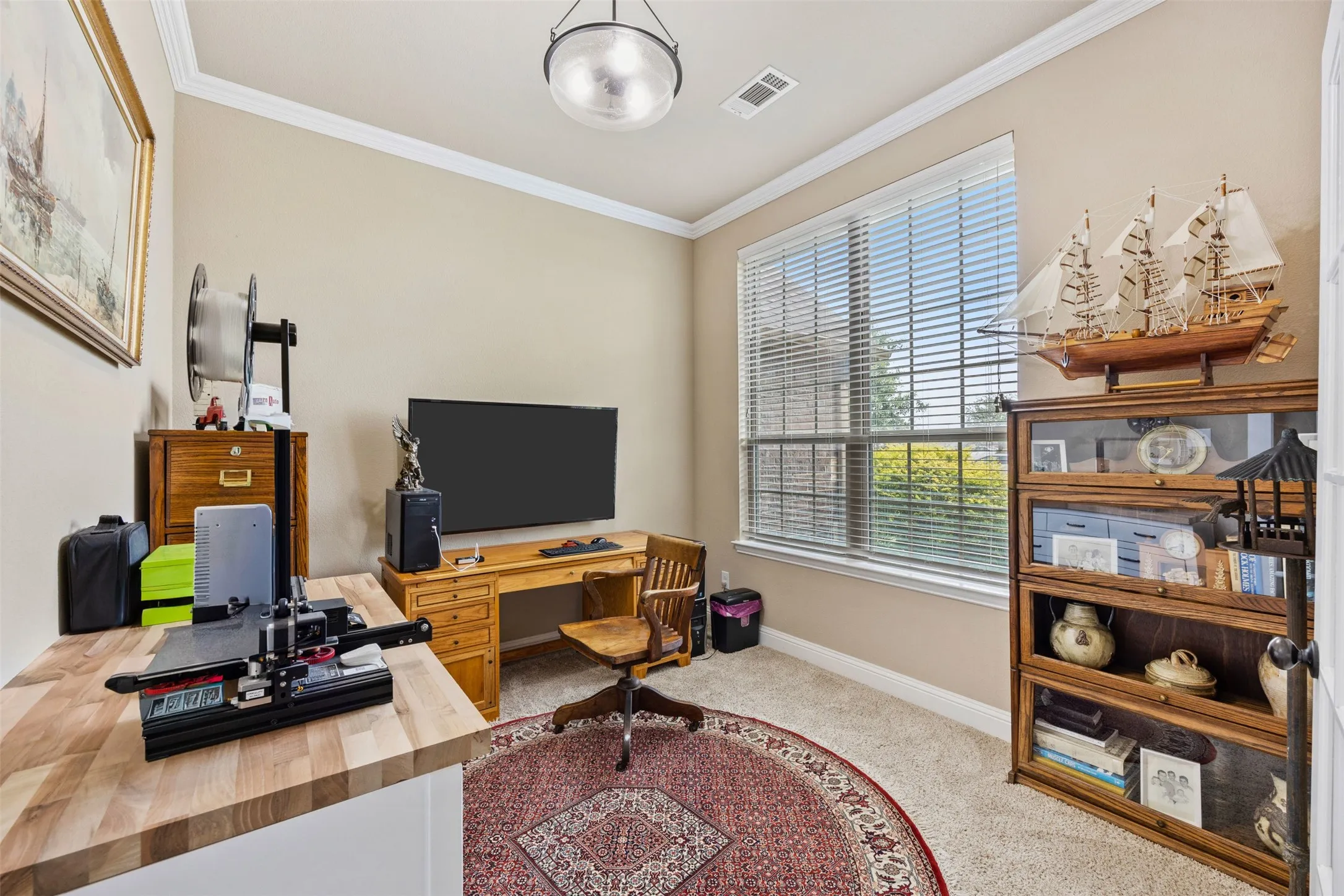 Single Family Residence For Sale in Ellis County , 1111 Yukon Boulevard, Waxahachie, Texas 75167, 4 Bedroom, 4 Bathroom, 2 Garage spaces, 3,064 Sqft, built in 2017, mls#21272550, Real Estate Agent in Waxahachie, Homes For Sale in Ellis county, Homes For Sale in Waxahachie, Realtor in Waxahachie Texas, Real Estate Brokerage Independent Realty Texas, Luminita Cordes Realtor