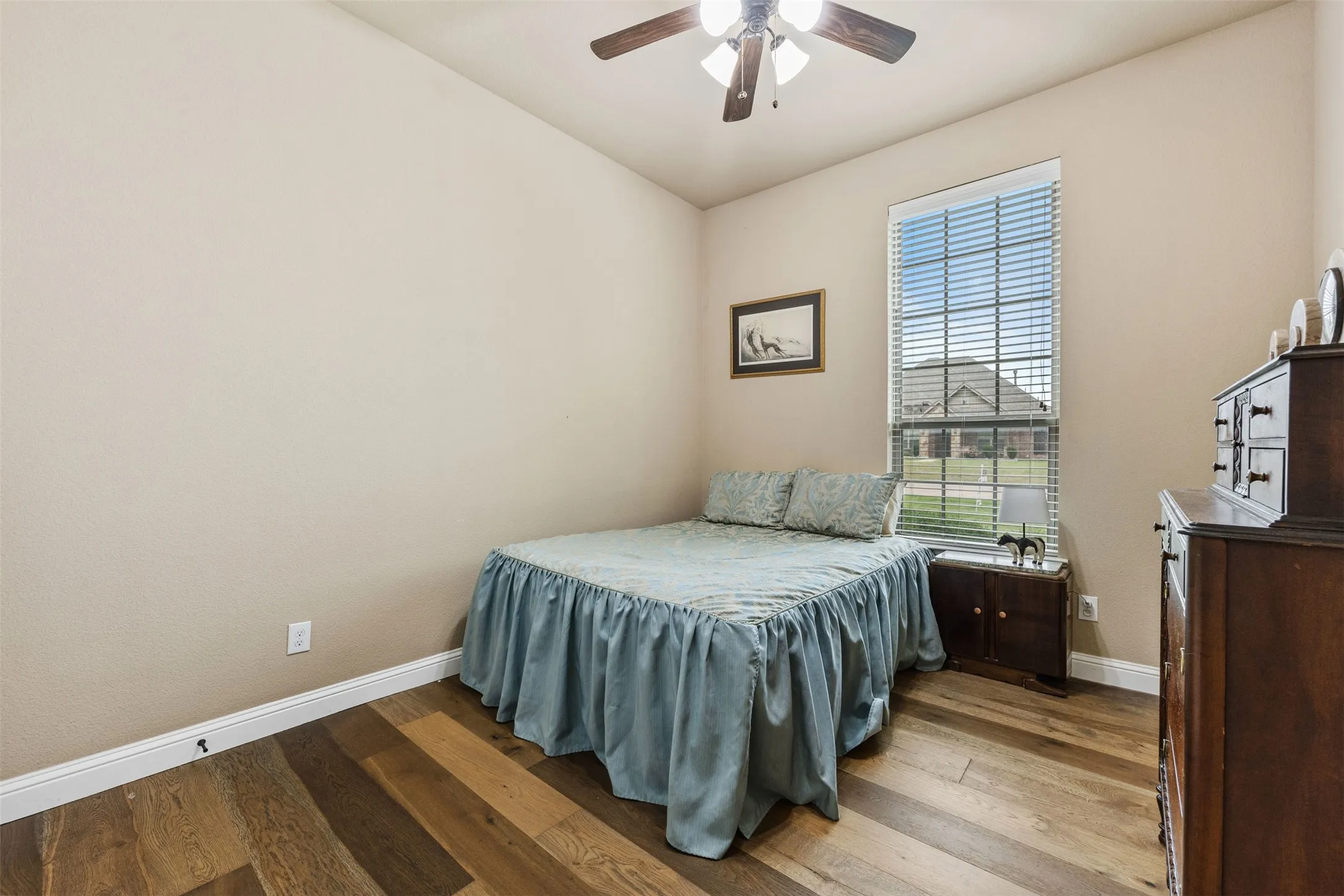 Single Family Residence For Sale in Ellis County , 1111 Yukon Boulevard, Waxahachie, Texas 75167, 4 Bedroom, 4 Bathroom, 2 Garage spaces, 3,064 Sqft, built in 2017, mls#21272550, Real Estate Agent in Waxahachie, Homes For Sale in Ellis county, Homes For Sale in Waxahachie, Realtor in Waxahachie Texas, Real Estate Brokerage Independent Realty Texas, Luminita Cordes Realtor