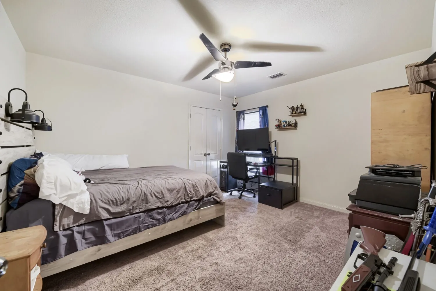 Single Family Residence For Sale in Kaufman County , 4015 Elderberry Street, Forney, Texas 75126, 3 Bedroom, 2 Bathroom, 2 Garage spaces, 1,541 Sqft, built in 2016, mls#21269555, Real Estate Agent in Forney, Homes For Sale in Kaufman county, Homes For Sale in Forney, Realtor in Forney Texas, Real Estate Brokerage Independent Realty Texas, Luminita Cordes Realtor