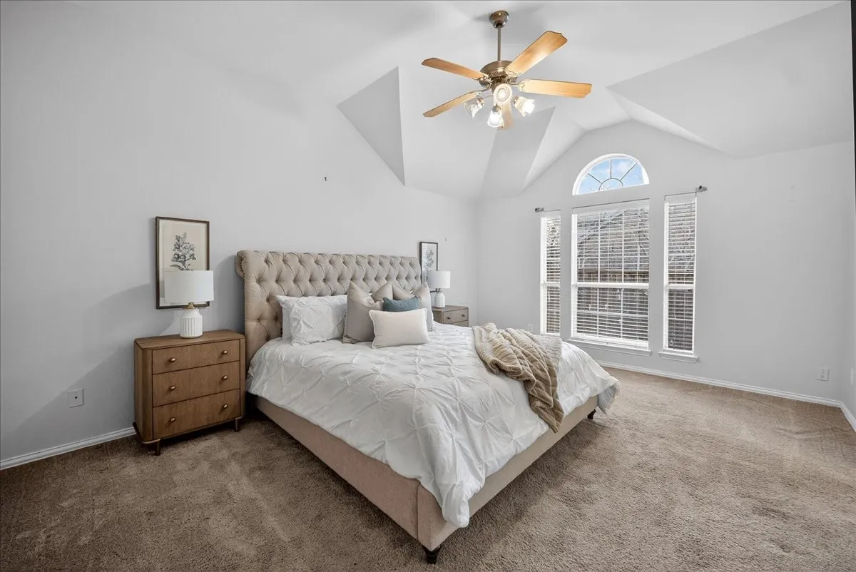 Single Family Residence For Sale in Collin County , 11758 Corsicana Drive, Frisco, Texas 75035, 3 Bedroom, 2 Bathroom, 2 Garage spaces, 1,990 Sqft, built in 2004, mls#21272561, Real Estate Agent in Frisco, Homes For Sale in Collin county, Homes For Sale in Frisco, Realtor in Frisco Texas, Real Estate Brokerage Independent Realty Texas, Luminita Cordes Realtor