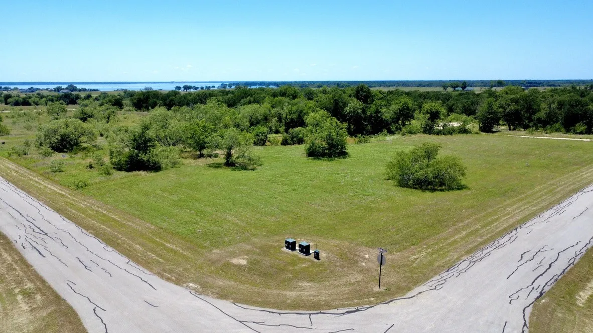 Improved Land For Sale in Navarro County , Lot 29 Stillwater Shores Drive, Corsicana, Texas 75109, 0, 0, Garage spaces, 0 Sqft, built in 0, mls#21272562, Real Estate Agent in Corsicana, Homes For Sale in Navarro county, Homes For Sale in Corsicana, Realtor in Corsicana Texas, Real Estate Brokerage Independent Realty Texas, Luminita Cordes Realtor