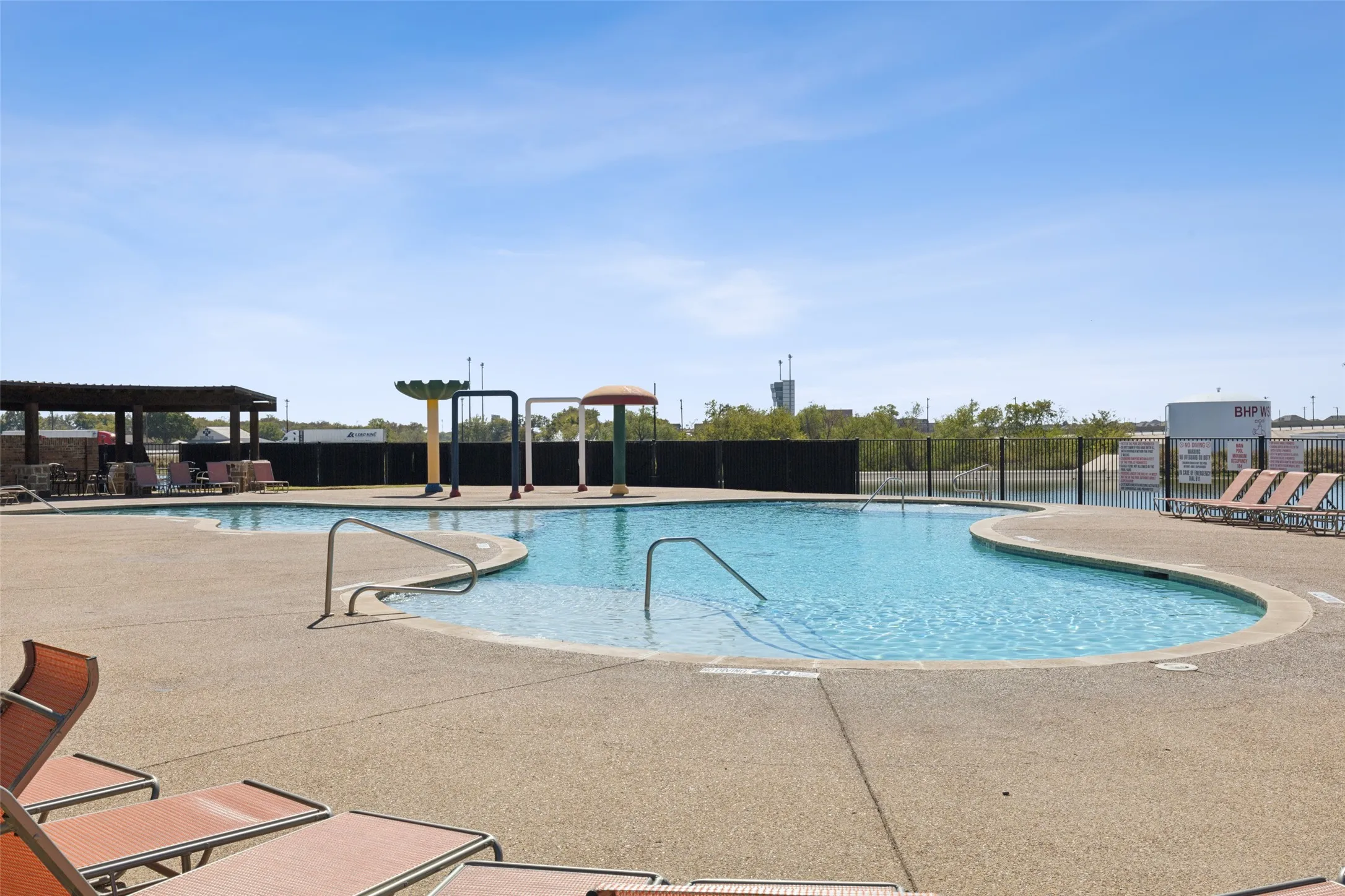Single Family Residence For Sale in Hunt County , 2134 Berrywood Drive, Royse City, Texas 75189, 4 Bedroom, 3 Bathroom, 2 Garage spaces, 2,097 Sqft, built in 2022, mls#21267868, Real Estate Agent in Royse City, Homes For Sale in Hunt county, Homes For Sale in Royse City, Realtor in Royse City Texas, Real Estate Brokerage Independent Realty Texas, Luminita Cordes Realtor
