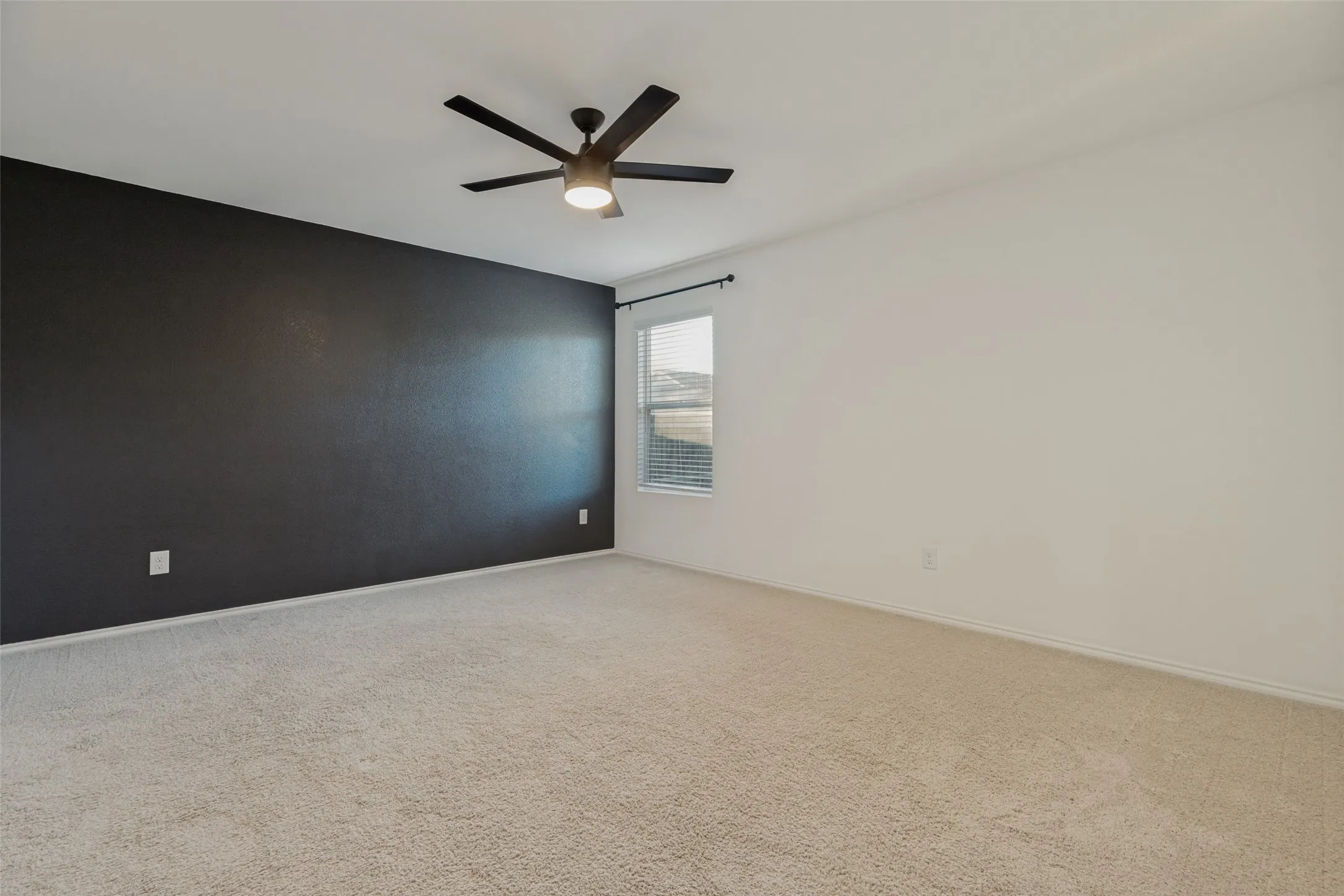 Single Family Residence For Sale in Collin County , 416 Carthage Drive, Princeton, Texas 75407, 4 Bedroom, 2 Bathroom, 2 Garage spaces, 1,675 Sqft, built in 2022, mls#21272595, Real Estate Agent in Princeton, Homes For Sale in Collin county, Homes For Sale in Princeton, Realtor in Princeton Texas, Real Estate Brokerage Independent Realty Texas, Luminita Cordes Realtor