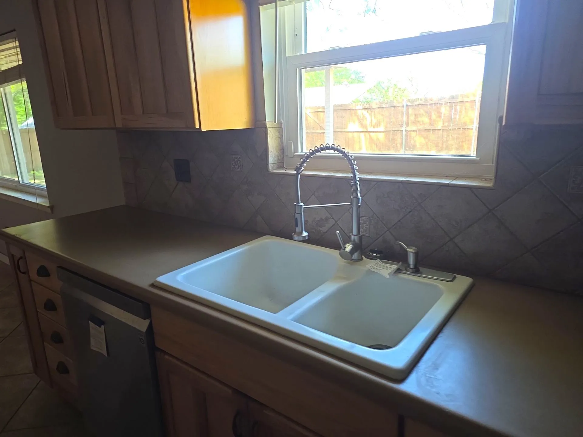 Single Family Residence For Sale in Palo Pinto County , 1900 26th Avenue, Mineral Wells, Texas 76067, 3 Bedroom, 2 Bathroom, 2 Garage spaces, 1,244 Sqft, built in 1971, Price $164,000, mls#21271399, Real Estate Agent in Mineral Wells, Homes For Sale in Palo Pinto county, Homes For Sale in Mineral Wells, Realtor in Mineral Wells Texas, Real Estate Brokerage Independent Realty Texas, Luminita Cordes Realtor