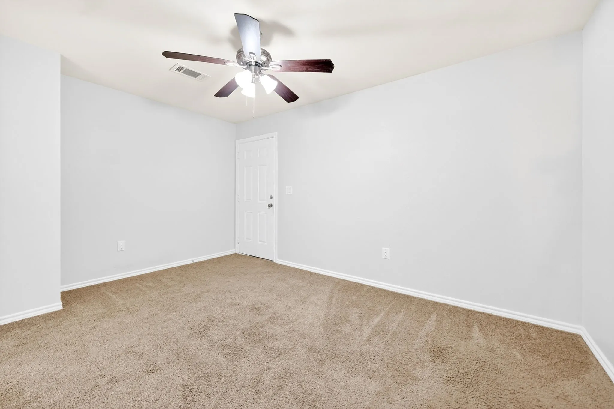 Neutral tone wall finishes