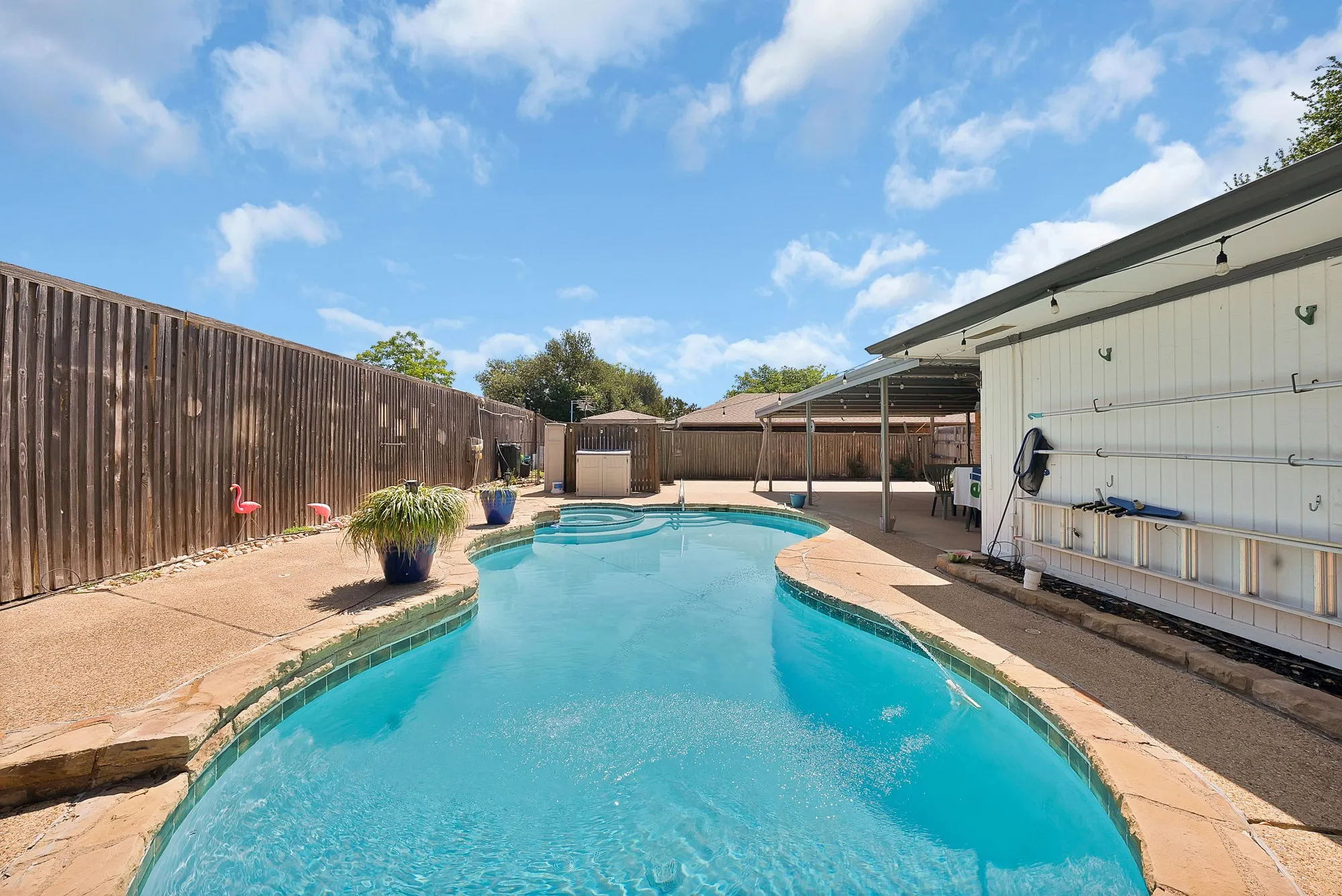 Single Family Residence For Sale in Dallas County , 4605 Bayberry Lane, Garland, Texas 75043, 3 Bedrooms, 2 Bathrooms, 2 Garage spaces, 1,633 Sqft, built in 1977, Price $308,000, mls#21272575, Real Estate Agent in Garland, Homes For Sale in Dallas county, Homes For Sale in Garland, Realtor in Garland Texas, Real Estate Brokerage Independent Realty Texas, Luminita Cordes Realtor