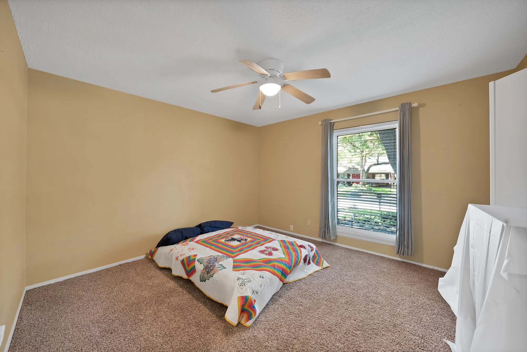 Single Family Residence For Sale in Dallas County , 4605 Bayberry Lane, Garland, Texas 75043, 3 Bedrooms, 2 Bathrooms, 2 Garage spaces, 1,633 Sqft, built in 1977, Price $308,000, mls#21272575, Real Estate Agent in Garland, Homes For Sale in Dallas county, Homes For Sale in Garland, Realtor in Garland Texas, Real Estate Brokerage Independent Realty Texas, Luminita Cordes Realtor