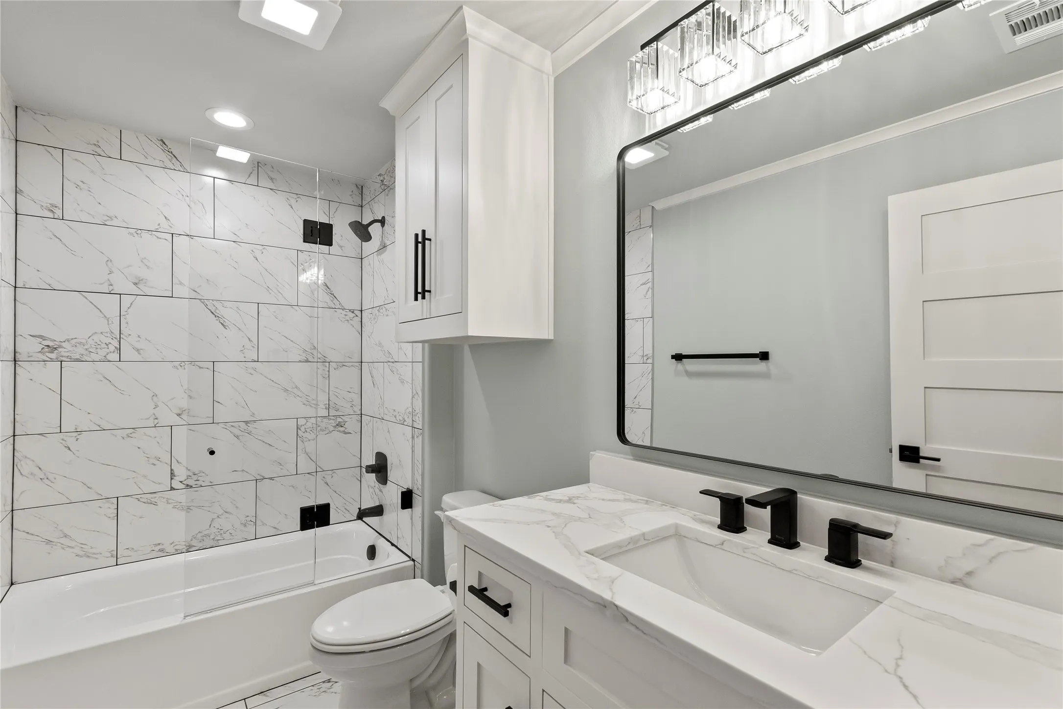 Full Bathroom Upstairs serves Bunk room and Bedroom Seven