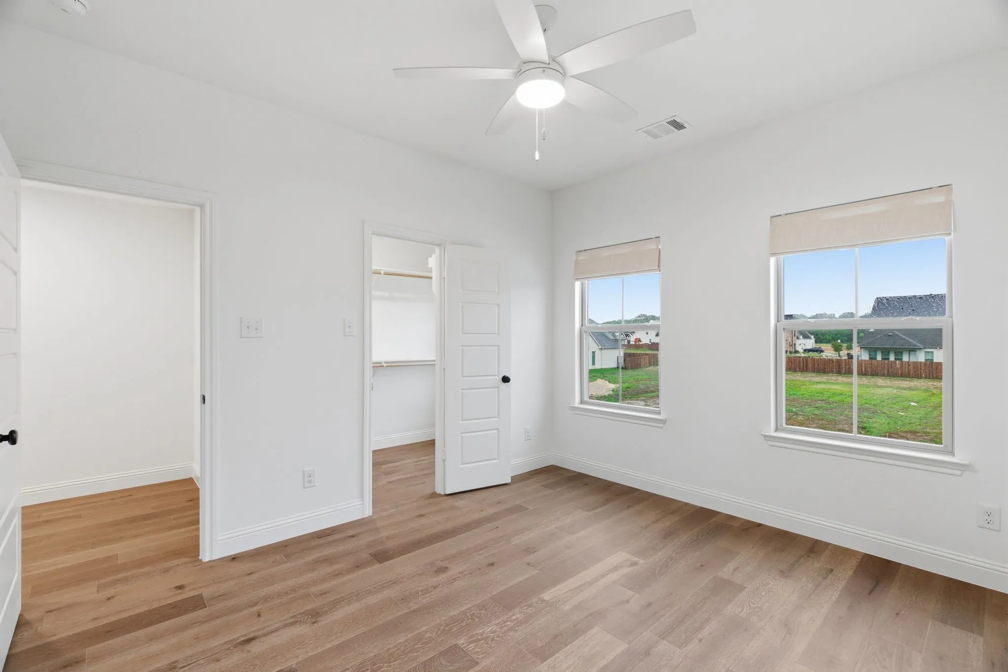 Single Family Residence For Sale in Parker County , 912 Sandpiper Drive, Aledo, Texas 76008, 4 Bedroom, 4 Bathroom, 2 Garage spaces, 2,802 Sqft, built in 2024, mls#21246470, Real Estate Agent in Aledo, Homes For Sale in Parker county, Homes For Sale in Aledo, Realtor in Aledo Texas, Real Estate Brokerage Independent Realty Texas, Luminita Cordes Realtor