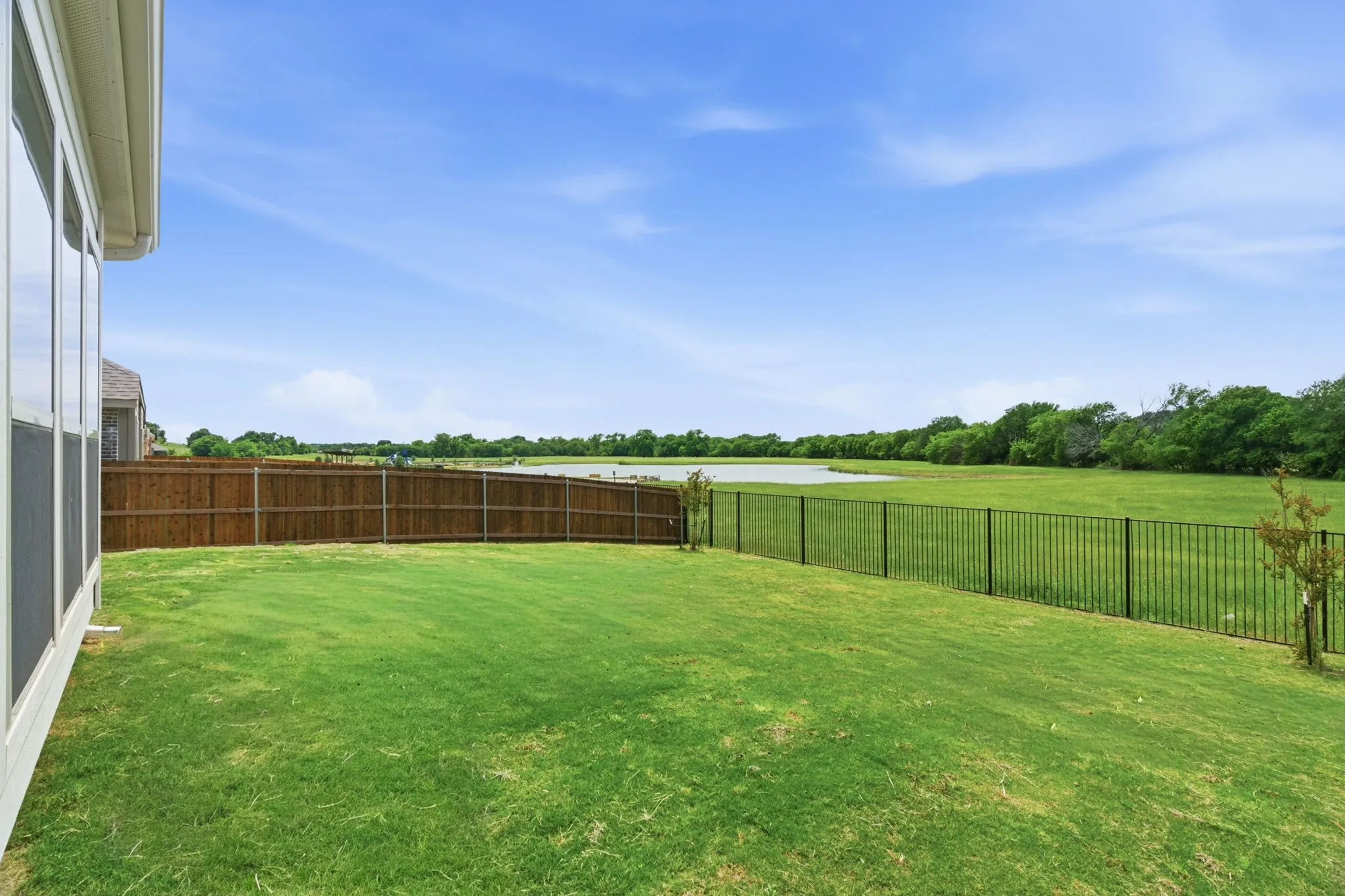 Single Family Residence For Sale in Parker County , 912 Sandpiper Drive, Aledo, Texas 76008, 4 Bedroom, 4 Bathroom, 2 Garage spaces, 2,802 Sqft, built in 2024, mls#21246470, Real Estate Agent in Aledo, Homes For Sale in Parker county, Homes For Sale in Aledo, Realtor in Aledo Texas, Real Estate Brokerage Independent Realty Texas, Luminita Cordes Realtor