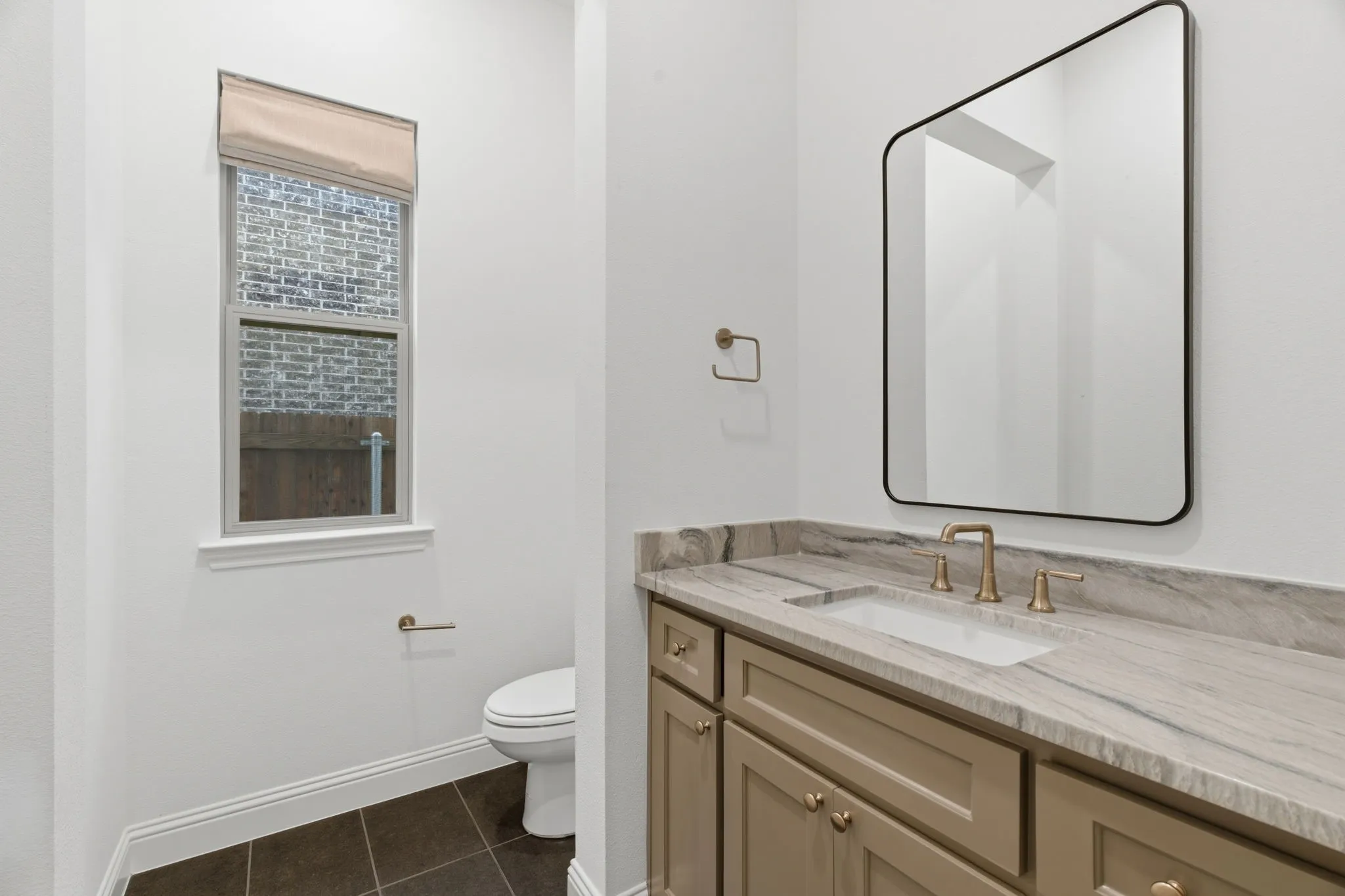 Down stairs guest bath