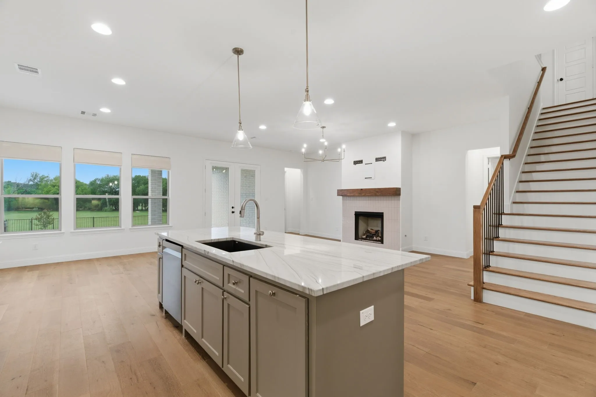 Single Family Residence For Sale in Parker County , 912 Sandpiper Drive, Aledo, Texas 76008, 4 Bedroom, 4 Bathroom, 2 Garage spaces, 2,802 Sqft, built in 2024, mls#21246470, Real Estate Agent in Aledo, Homes For Sale in Parker county, Homes For Sale in Aledo, Realtor in Aledo Texas, Real Estate Brokerage Independent Realty Texas, Luminita Cordes Realtor
