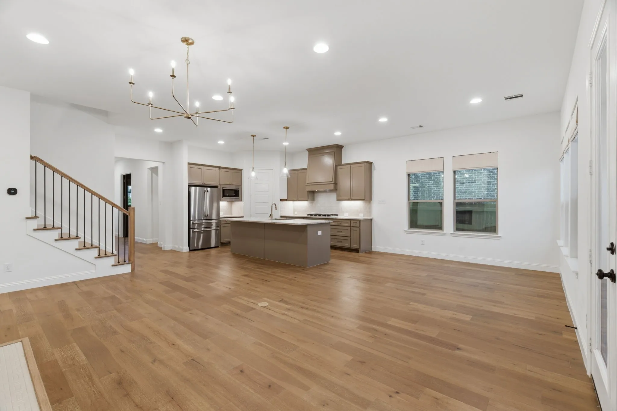 Single Family Residence For Sale in Parker County , 912 Sandpiper Drive, Aledo, Texas 76008, 4 Bedroom, 4 Bathroom, 2 Garage spaces, 2,802 Sqft, built in 2024, mls#21246470, Real Estate Agent in Aledo, Homes For Sale in Parker county, Homes For Sale in Aledo, Realtor in Aledo Texas, Real Estate Brokerage Independent Realty Texas, Luminita Cordes Realtor