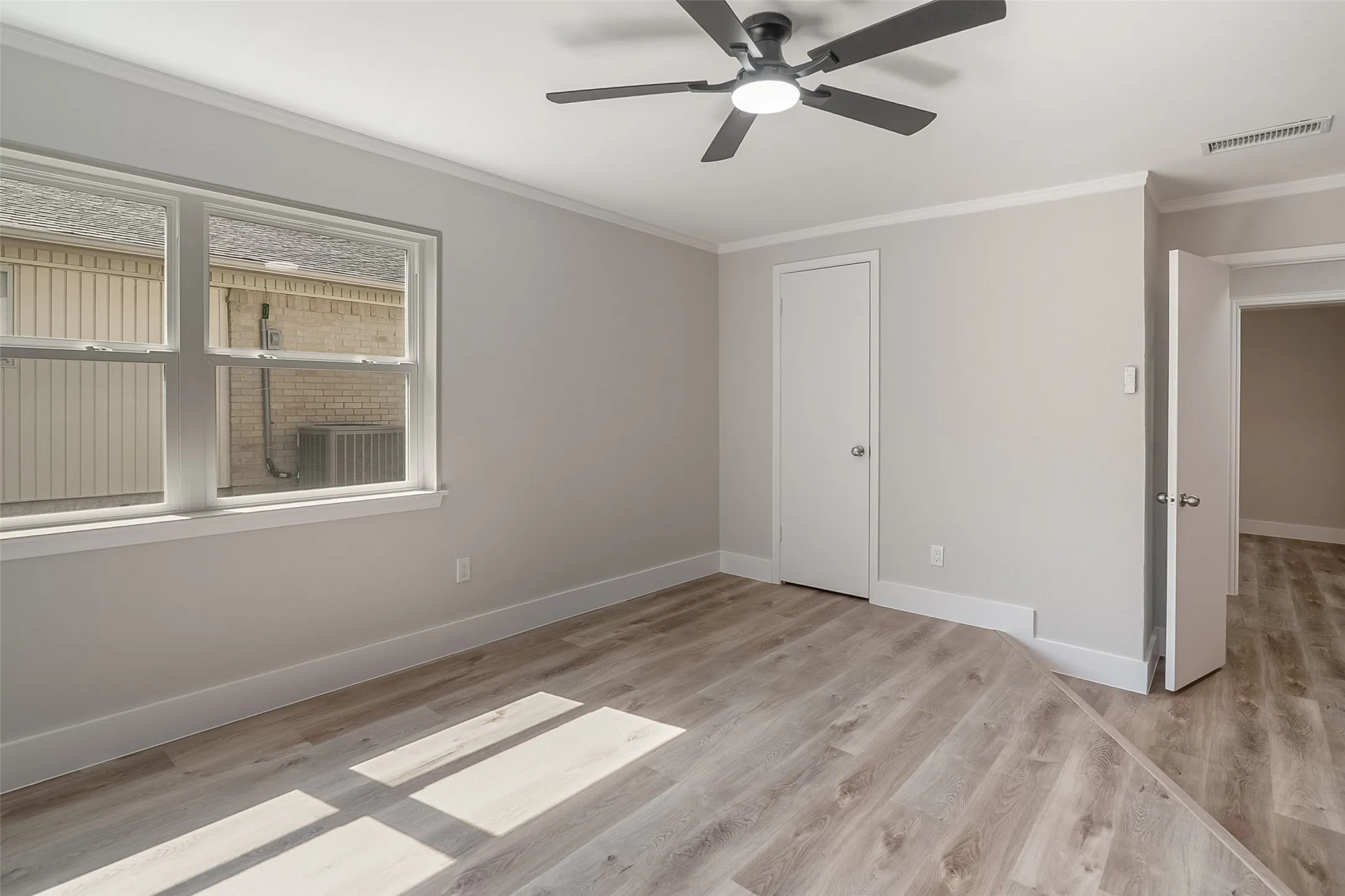Single Family Residence For Sale in Dallas County , 1714 Arvada Drive, Richardson, Texas 75081, 3 Bedroom, 2 Bathroom, 2 Garage spaces, 1,662 Sqft, built in 1974, mls#21252744, Real Estate Agent in Richardson, Homes For Sale in Dallas county, Homes For Sale in Richardson, Realtor in Richardson Texas, Real Estate Brokerage Independent Realty Texas, Luminita Cordes Realtor