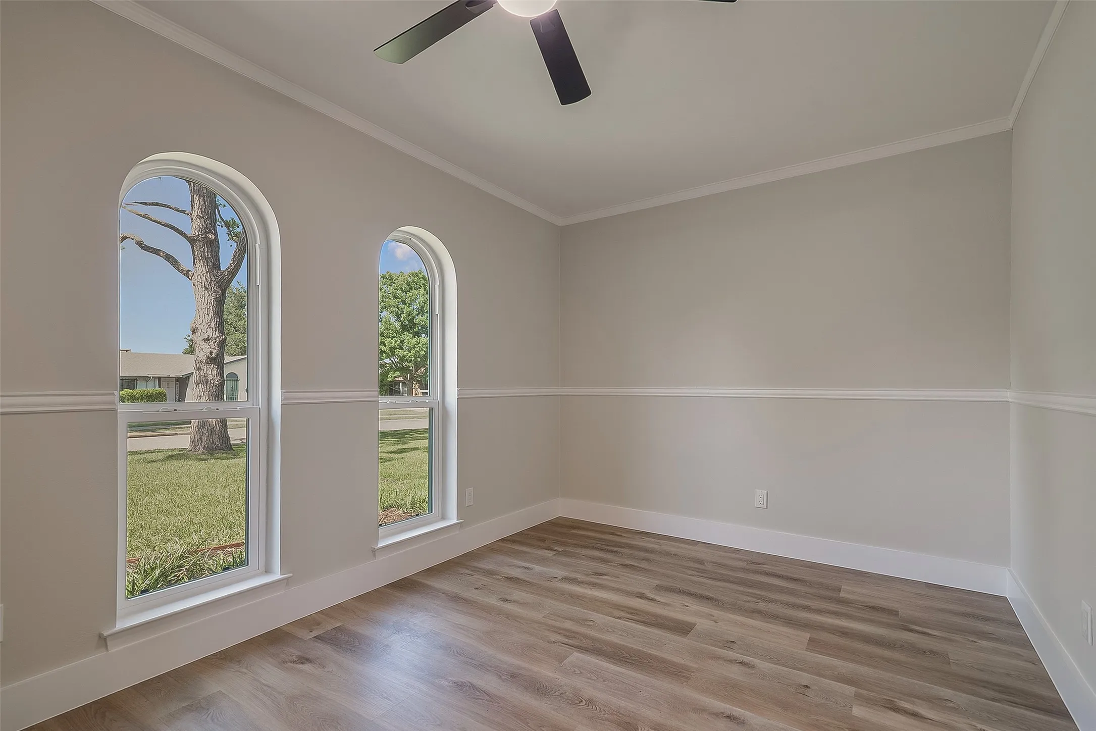 Single Family Residence For Sale in Dallas County , 1714 Arvada Drive, Richardson, Texas 75081, 3 Bedroom, 2 Bathroom, 2 Garage spaces, 1,662 Sqft, built in 1974, mls#21252744, Real Estate Agent in Richardson, Homes For Sale in Dallas county, Homes For Sale in Richardson, Realtor in Richardson Texas, Real Estate Brokerage Independent Realty Texas, Luminita Cordes Realtor