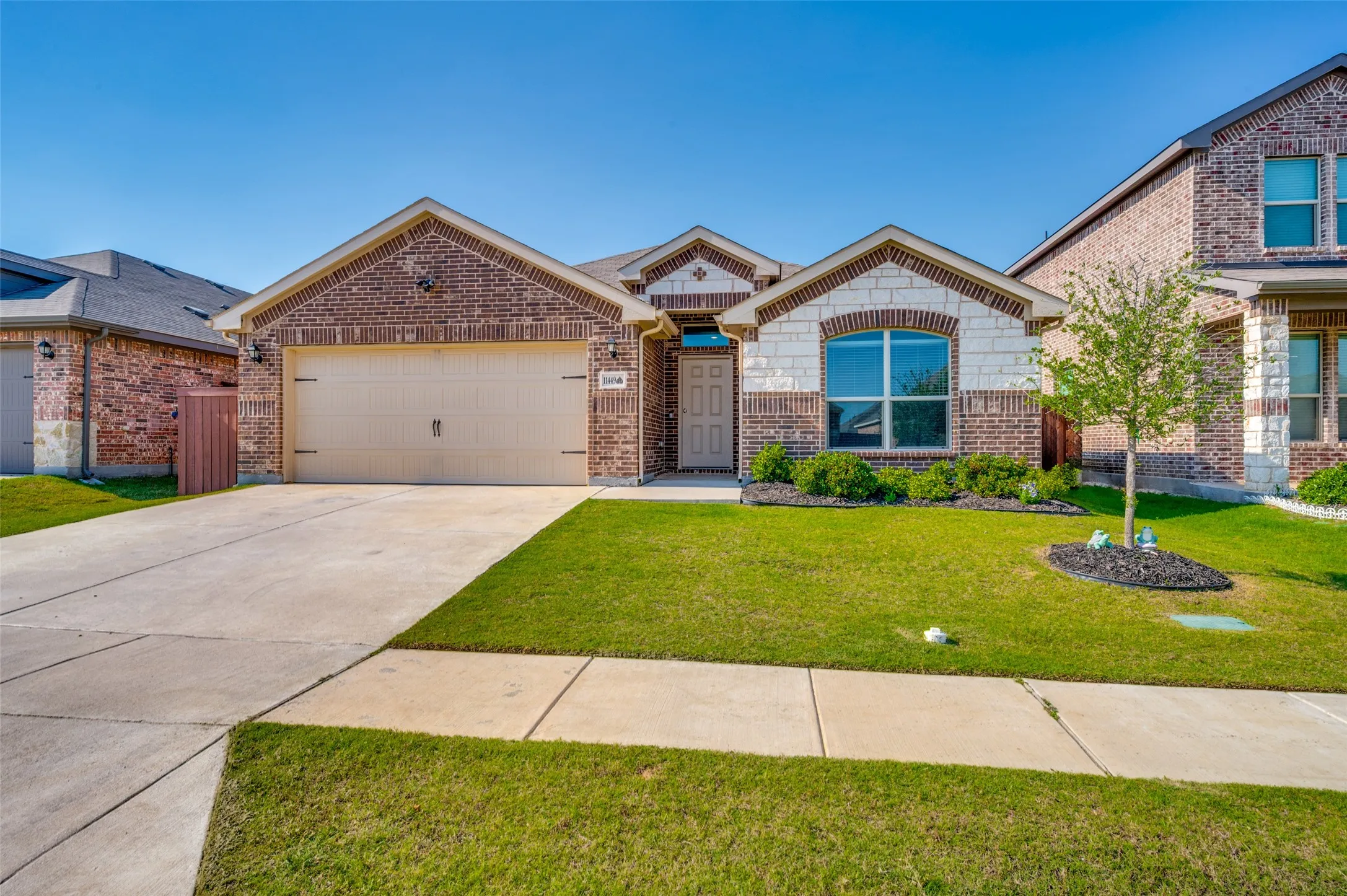 Single Family Residence For Sale in Denton County , 11449 White River Drive, Aubrey, Texas 76227, 4 Bedroom, 2 Bathroom, 2 Garage spaces, 2,044 Sqft, built in 2022, mls#21266299, Real Estate Agent in Aubrey, Homes For Sale in Denton county, Homes For Sale in Aubrey, Realtor in Aubrey Texas, Real Estate Brokerage Independent Realty Texas, Luminita Cordes Realtor
