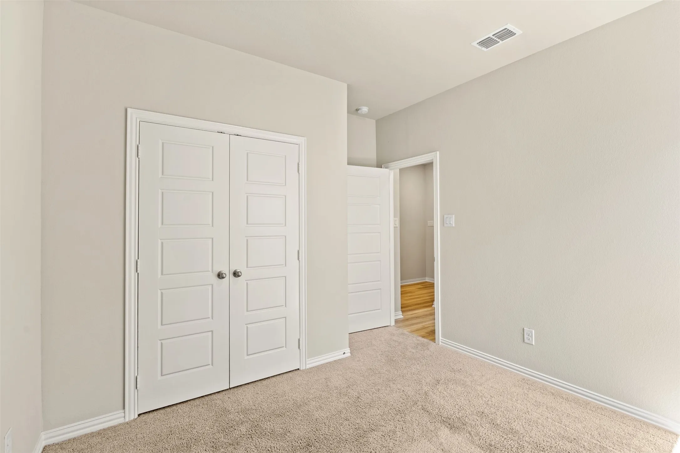 Single Family Residence For Sale in Kaufman County , 1515 bridlepath, Forney, Texas 75126, 4 Bedrooms, 3 Bathrooms, 2 Garage spaces, 1,916 Sqft, built in 2024, Price $300,000, mls#21272743, Real Estate Agent in Forney, Homes For Sale in Kaufman county, Homes For Sale in Forney, Realtor in Forney Texas, Real Estate Brokerage Independent Realty Texas, Luminita Cordes Realtor