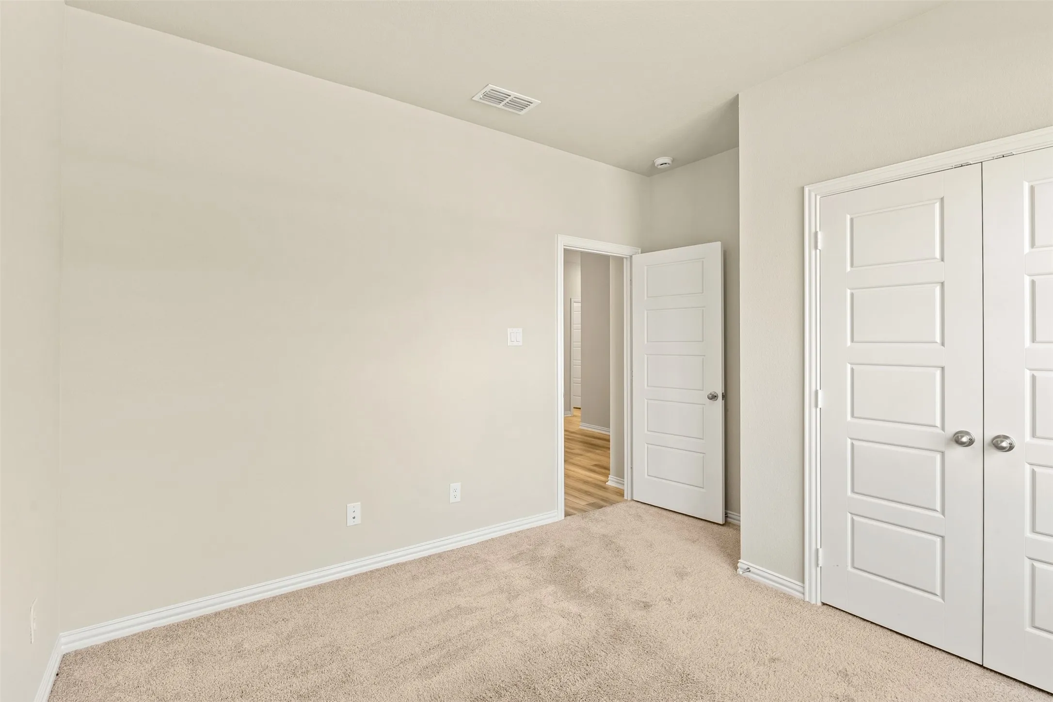 Single Family Residence For Sale in Kaufman County , 1515 bridlepath, Forney, Texas 75126, 4 Bedrooms, 3 Bathrooms, 2 Garage spaces, 1,916 Sqft, built in 2024, Price $300,000, mls#21272743, Real Estate Agent in Forney, Homes For Sale in Kaufman county, Homes For Sale in Forney, Realtor in Forney Texas, Real Estate Brokerage Independent Realty Texas, Luminita Cordes Realtor