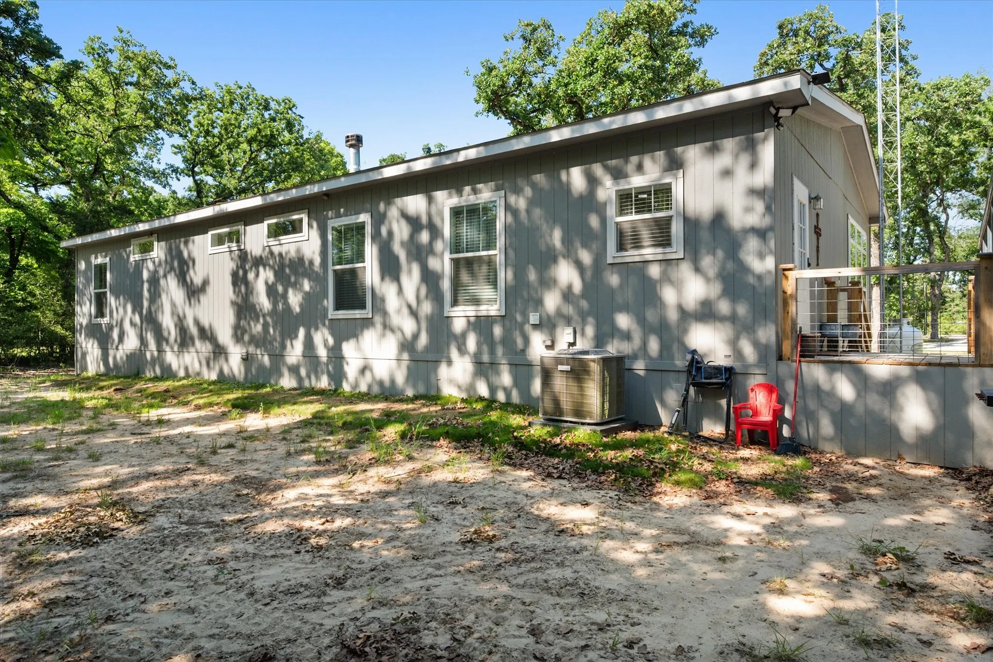 Mobile Home For Sale in Freestone County , 140 PRIVATE ROAD 207, Fairfield, Texas 75840, 3 Bedroom, 2 Bathroom, Garage spaces, 1,800 Sqft, built in 2023, mls#21268279, Real Estate Agent in Fairfield, Homes For Sale in Freestone county, Homes For Sale in Fairfield, Realtor in Fairfield Texas, Real Estate Brokerage Independent Realty Texas, Luminita Cordes Realtor