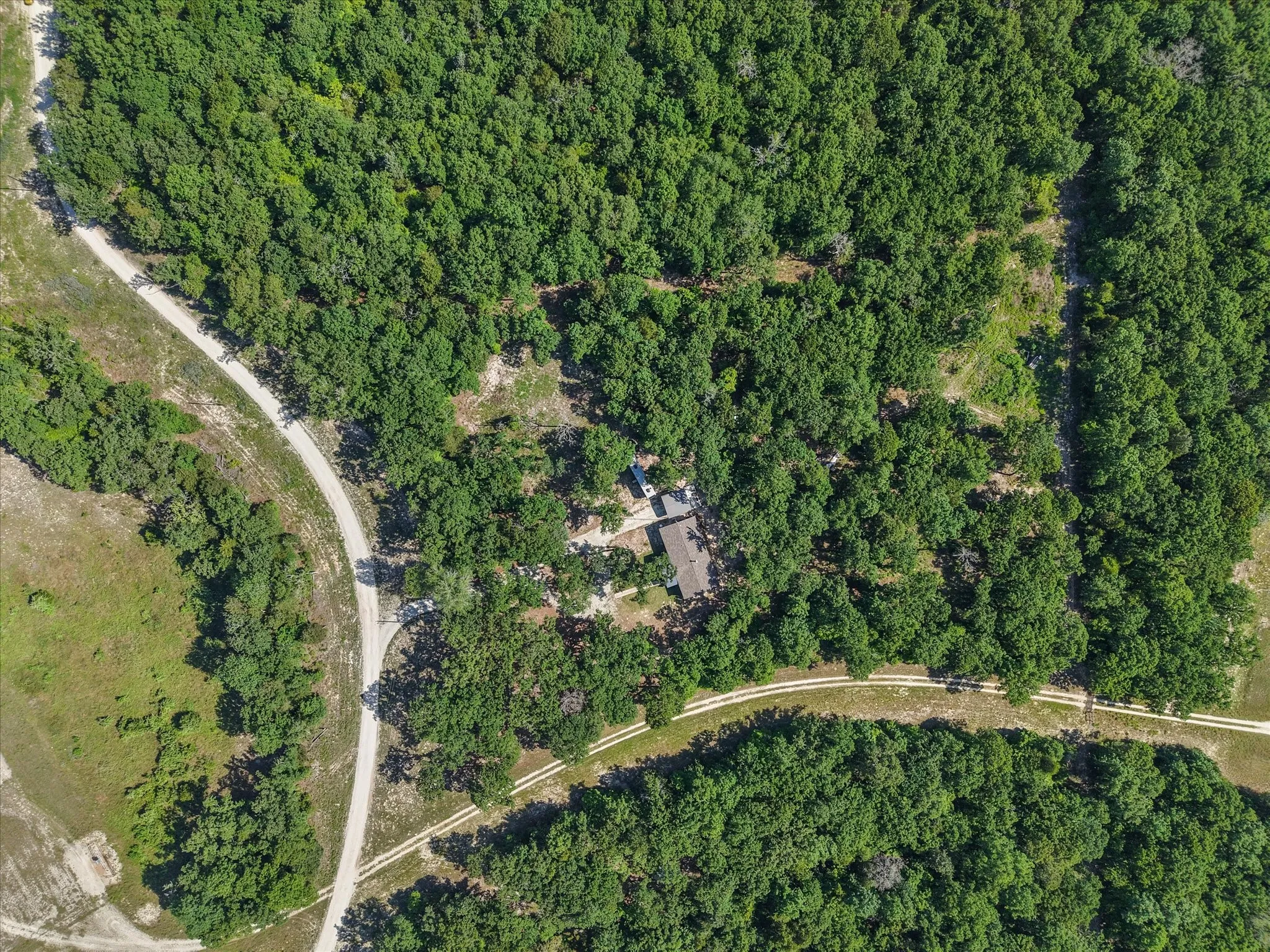 Mobile Home For Sale in Freestone County , 140 PRIVATE ROAD 207, Fairfield, Texas 75840, 3 Bedroom, 2 Bathroom, Garage spaces, 1,800 Sqft, built in 2023, mls#21268279, Real Estate Agent in Fairfield, Homes For Sale in Freestone county, Homes For Sale in Fairfield, Realtor in Fairfield Texas, Real Estate Brokerage Independent Realty Texas, Luminita Cordes Realtor