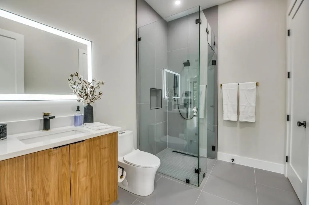 Single Family Residence For Rent in Dallas County , 2018 Euclid Avenue, Dallas, Texas 75206, 6 Bedroom, 4 Bathroom, 2 Garage spaces, 4,291 Sqft, built in 2023, mls#21272752, Real Estate Agent in Dallas, Homes For Rent in Dallas county, Homes For Rent in Dallas, Realtor in Dallas Texas, Real Estate Brokerage Independent Realty Texas, Luminita Cordes Realtor