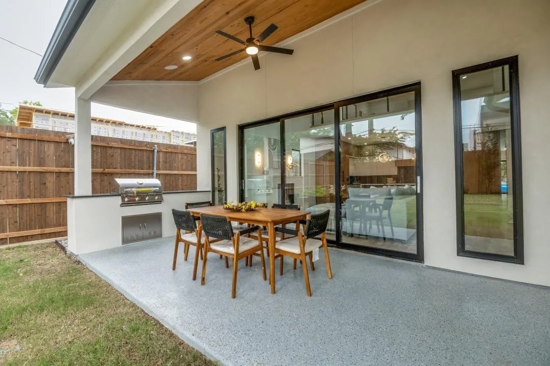 Single Family Residence For Rent in Dallas County , 2018 Euclid Avenue, Dallas, Texas 75206, 6 Bedroom, 4 Bathroom, 2 Garage spaces, 4,291 Sqft, built in 2023, mls#21272752, Real Estate Agent in Dallas, Homes For Rent in Dallas county, Homes For Rent in Dallas, Realtor in Dallas Texas, Real Estate Brokerage Independent Realty Texas, Luminita Cordes Realtor