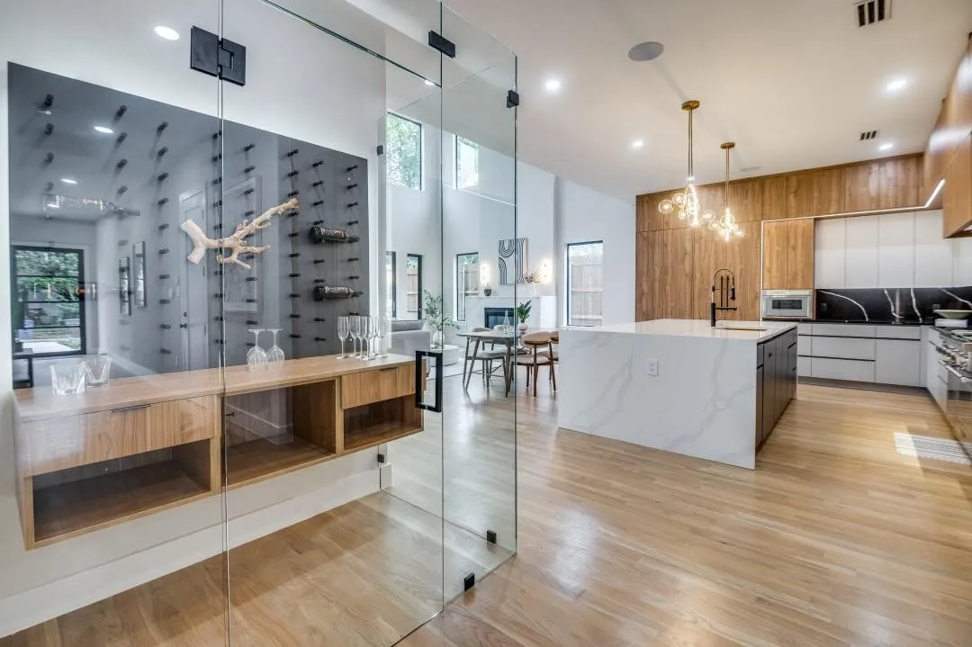 Single Family Residence For Rent in Dallas County , 2018 Euclid Avenue, Dallas, Texas 75206, 6 Bedroom, 4 Bathroom, 2 Garage spaces, 4,291 Sqft, built in 2023, mls#21272752, Real Estate Agent in Dallas, Homes For Rent in Dallas county, Homes For Rent in Dallas, Realtor in Dallas Texas, Real Estate Brokerage Independent Realty Texas, Luminita Cordes Realtor