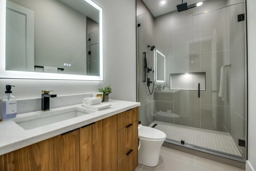 Single Family Residence For Rent in Dallas County , 2018 Euclid Avenue, Dallas, Texas 75206, 6 Bedroom, 4 Bathroom, 2 Garage spaces, 4,291 Sqft, built in 2023, mls#21272752, Real Estate Agent in Dallas, Homes For Rent in Dallas county, Homes For Rent in Dallas, Realtor in Dallas Texas, Real Estate Brokerage Independent Realty Texas, Luminita Cordes Realtor