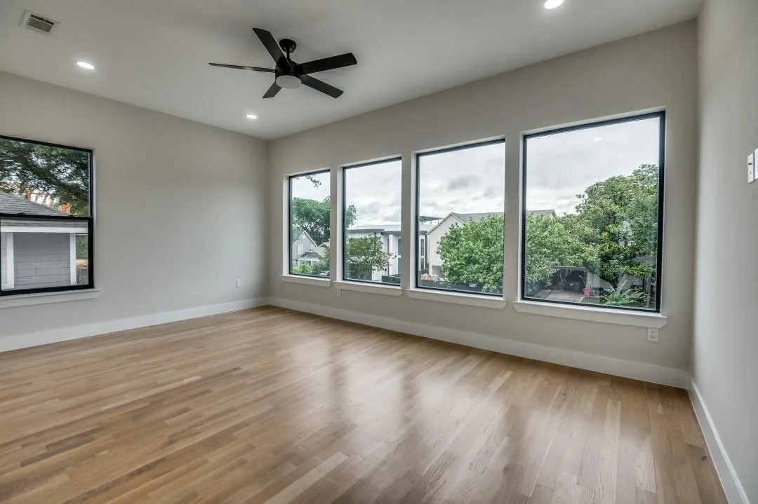 Single Family Residence For Rent in Dallas County , 2018 Euclid Avenue, Dallas, Texas 75206, 6 Bedroom, 4 Bathroom, 2 Garage spaces, 4,291 Sqft, built in 2023, mls#21272752, Real Estate Agent in Dallas, Homes For Rent in Dallas county, Homes For Rent in Dallas, Realtor in Dallas Texas, Real Estate Brokerage Independent Realty Texas, Luminita Cordes Realtor