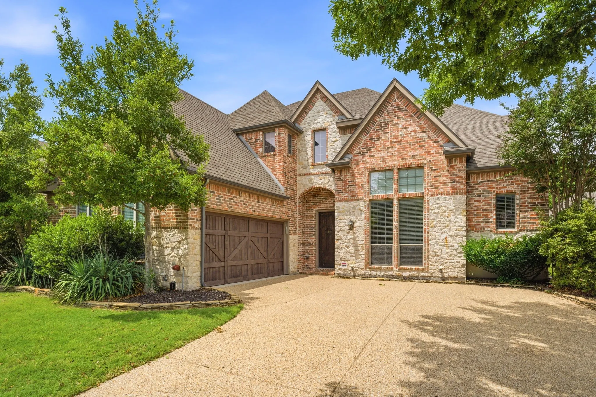 Single Family Residence For Sale in Collin County , 5116 Dunster Drive, Mc Kinney, Texas 75070, 5 Bedroom, 4 Bathroom, 2 Garage spaces, 3,833 Sqft, built in 2006, mls#21262807, Real Estate Agent in Mc Kinney, Homes For Sale in Collin county, Homes For Sale in Mc Kinney, Realtor in Mc Kinney Texas, Real Estate Brokerage Independent Realty Texas, Luminita Cordes Realtor