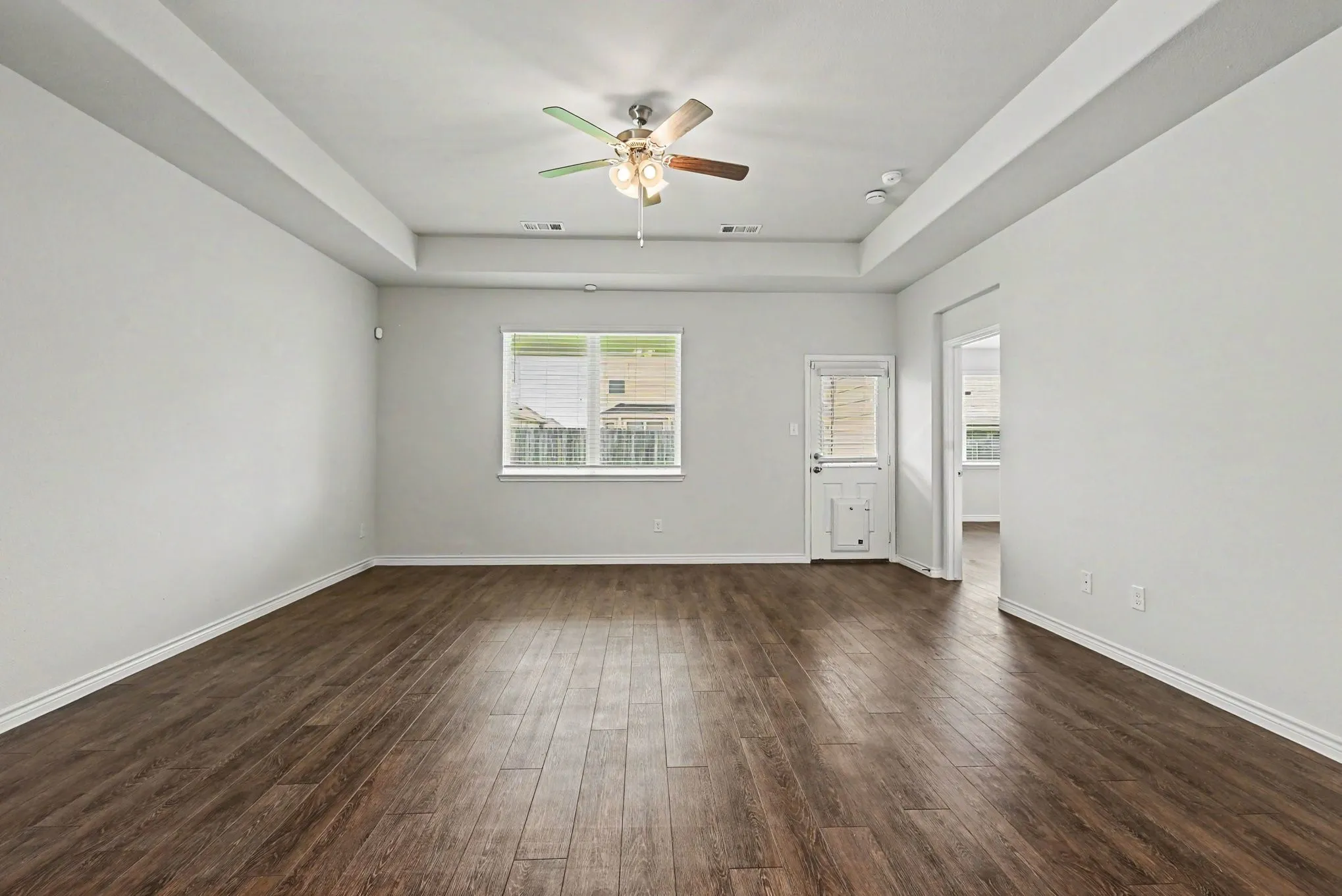 Single Family Residence For Sale in Tarrant County , 9828 Dynamics Drive, Fort Worth, Texas 76131, 3 Bedroom, 2 Bathroom, 2 Garage spaces, 1,587 Sqft, built in 2024, mls#21271073, Real Estate Agent in Fort Worth, Homes For Sale in Tarrant county, Homes For Sale in Fort Worth, Realtor in Fort Worth Texas, Real Estate Brokerage Independent Realty Texas, Luminita Cordes Realtor