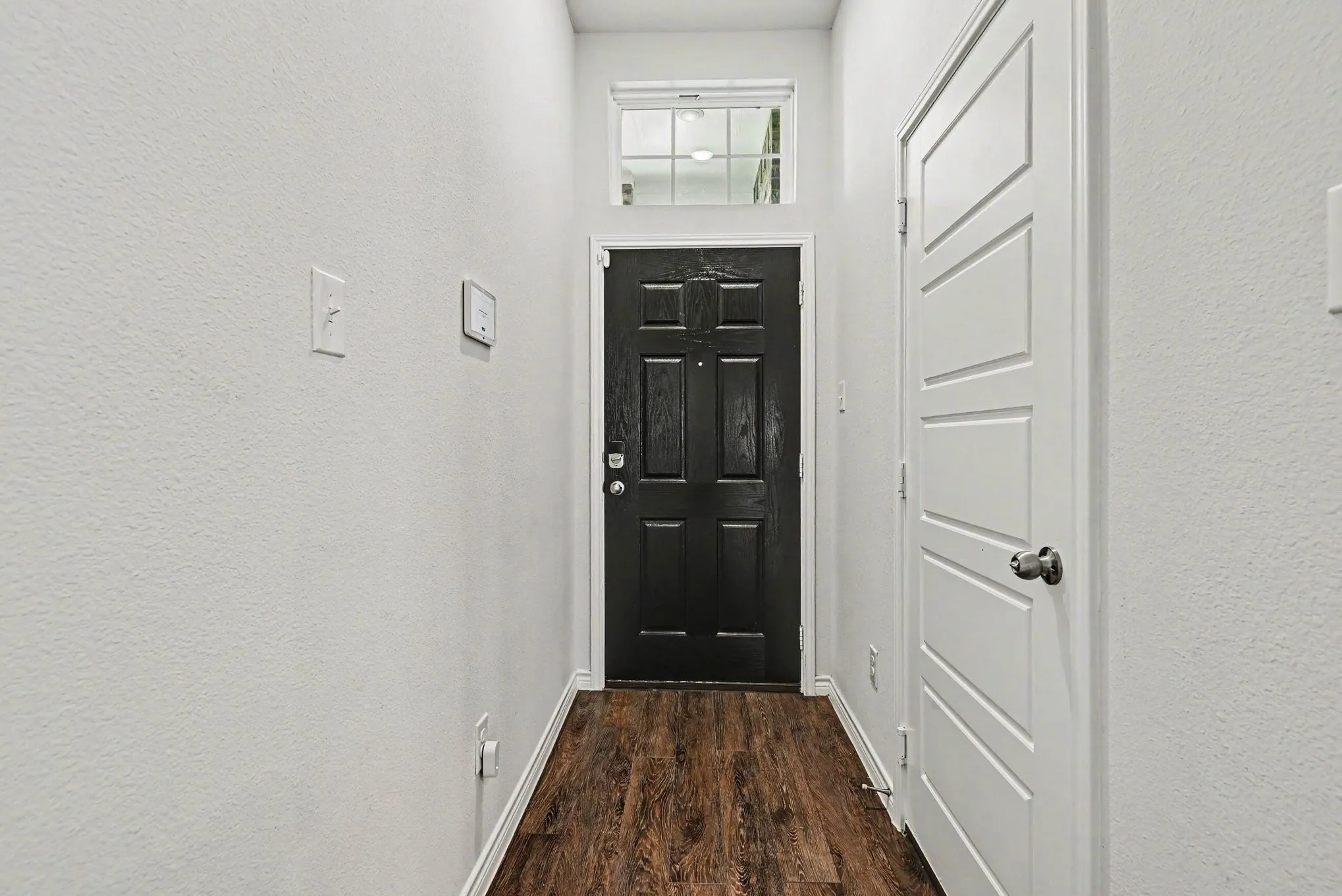 Single Family Residence For Sale in Tarrant County , 9828 Dynamics Drive, Fort Worth, Texas 76131, 3 Bedroom, 2 Bathroom, 2 Garage spaces, 1,587 Sqft, built in 2024, mls#21271073, Real Estate Agent in Fort Worth, Homes For Sale in Tarrant county, Homes For Sale in Fort Worth, Realtor in Fort Worth Texas, Real Estate Brokerage Independent Realty Texas, Luminita Cordes Realtor