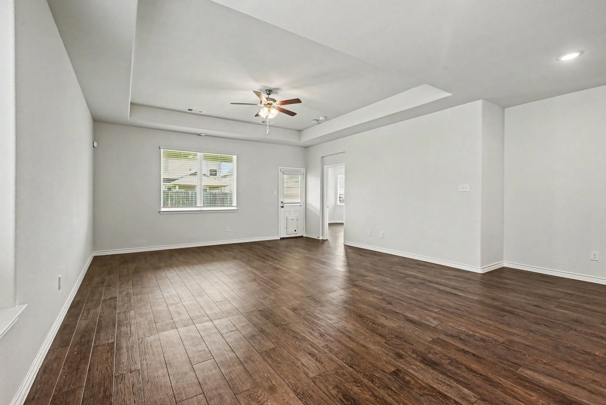 Single Family Residence For Sale in Tarrant County , 9828 Dynamics Drive, Fort Worth, Texas 76131, 3 Bedroom, 2 Bathroom, 2 Garage spaces, 1,587 Sqft, built in 2024, mls#21271073, Real Estate Agent in Fort Worth, Homes For Sale in Tarrant county, Homes For Sale in Fort Worth, Realtor in Fort Worth Texas, Real Estate Brokerage Independent Realty Texas, Luminita Cordes Realtor
