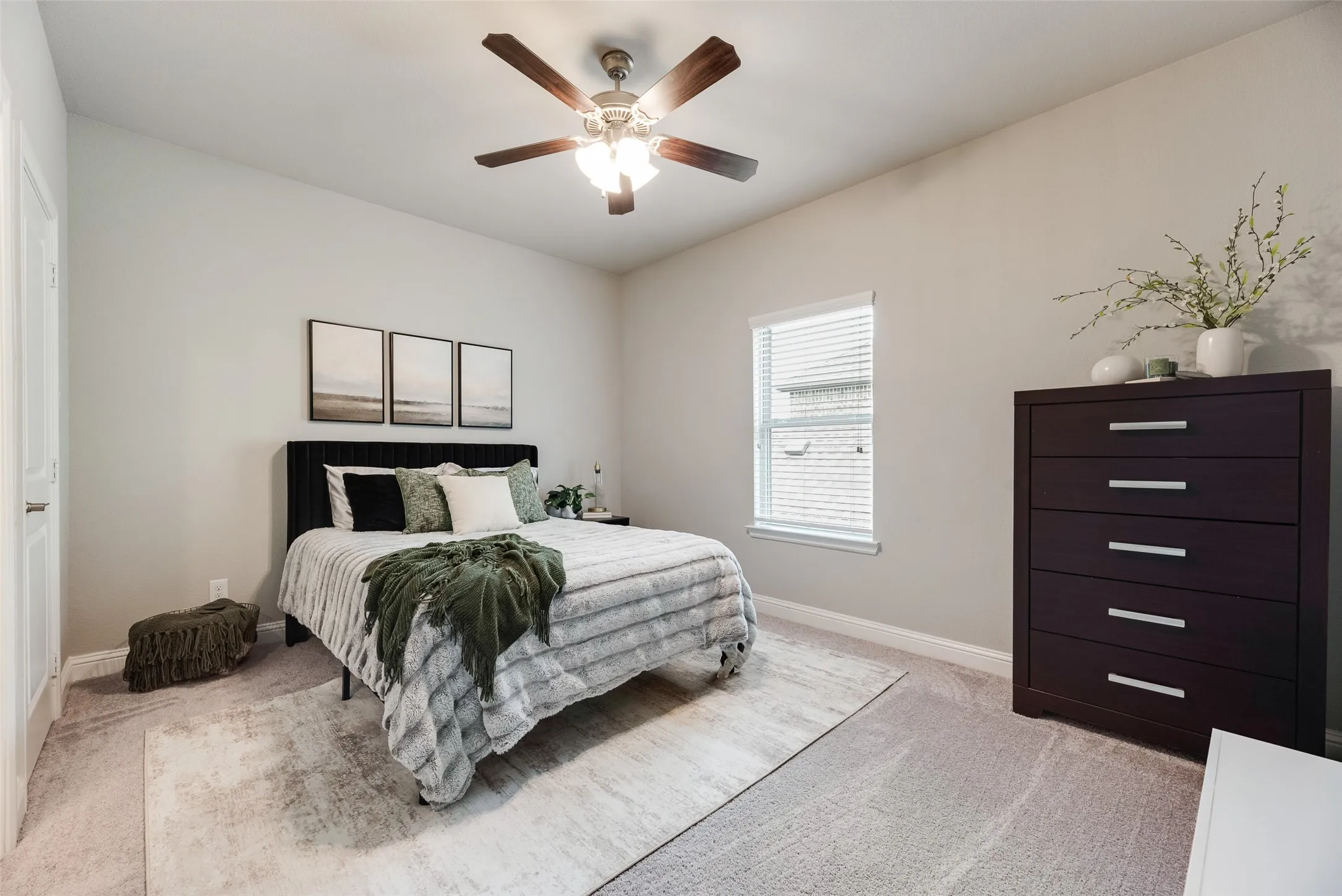 BEDROOM 4 ENSUITE - featuring neutral wall paint, carpet flooring, a window with horizontal blinds, and a ceiling fan with light fixture