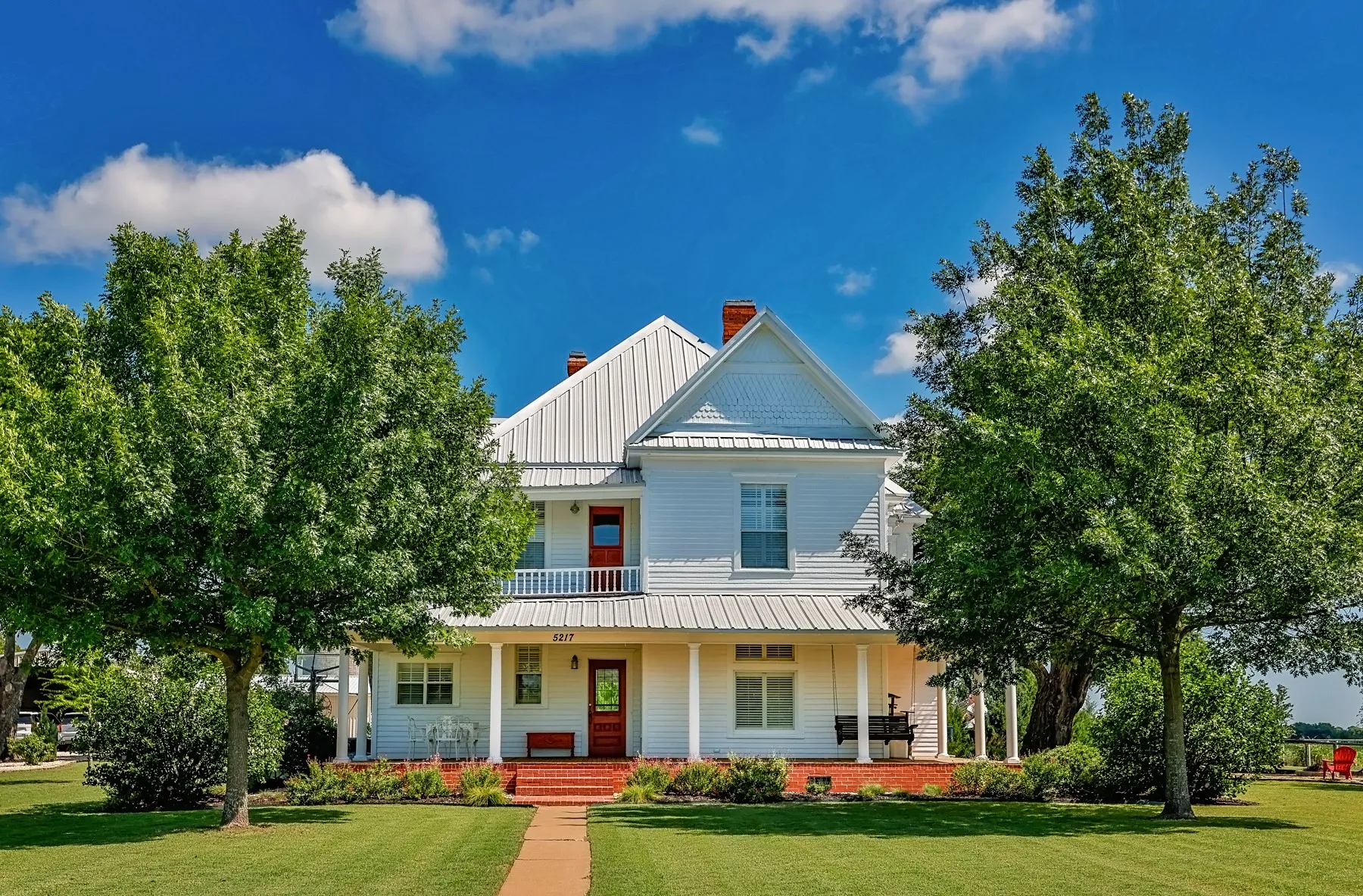 Single Family Residence For Sale in Cooke County , 5217 W Fm 922, Valley View, Texas 76272, 4 Bedroom, 2 Bathroom, Garage spaces, 2,608 Sqft, built in 1902, mls#21269027, Real Estate Agent in Valley View, Homes For Sale in Cooke county, Homes For Sale in Valley View, Realtor in Valley View Texas, Real Estate Brokerage Independent Realty Texas, Luminita Cordes Realtor