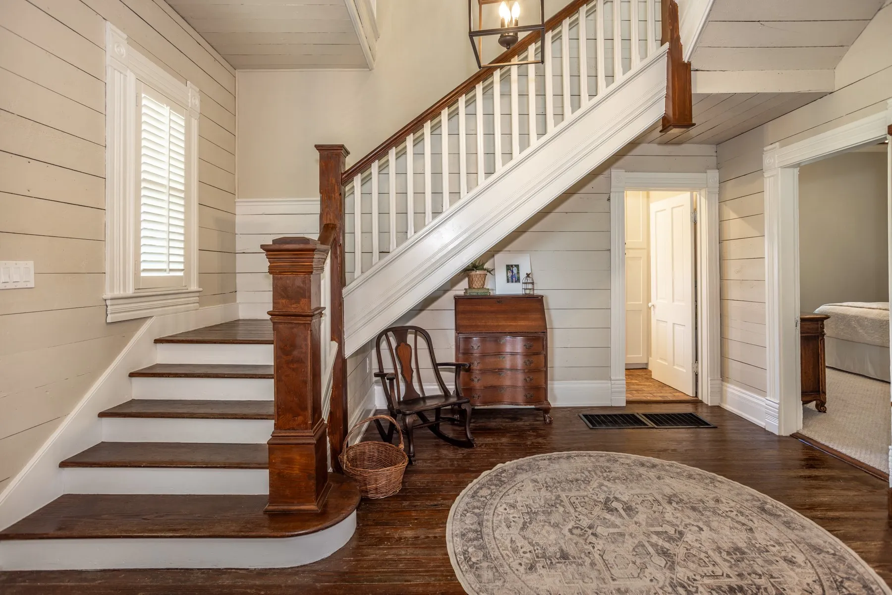 Single Family Residence For Sale in Cooke County , 5217 W Fm 922, Valley View, Texas 76272, 4 Bedroom, 2 Bathroom, Garage spaces, 2,608 Sqft, built in 1902, mls#21269027, Real Estate Agent in Valley View, Homes For Sale in Cooke county, Homes For Sale in Valley View, Realtor in Valley View Texas, Real Estate Brokerage Independent Realty Texas, Luminita Cordes Realtor