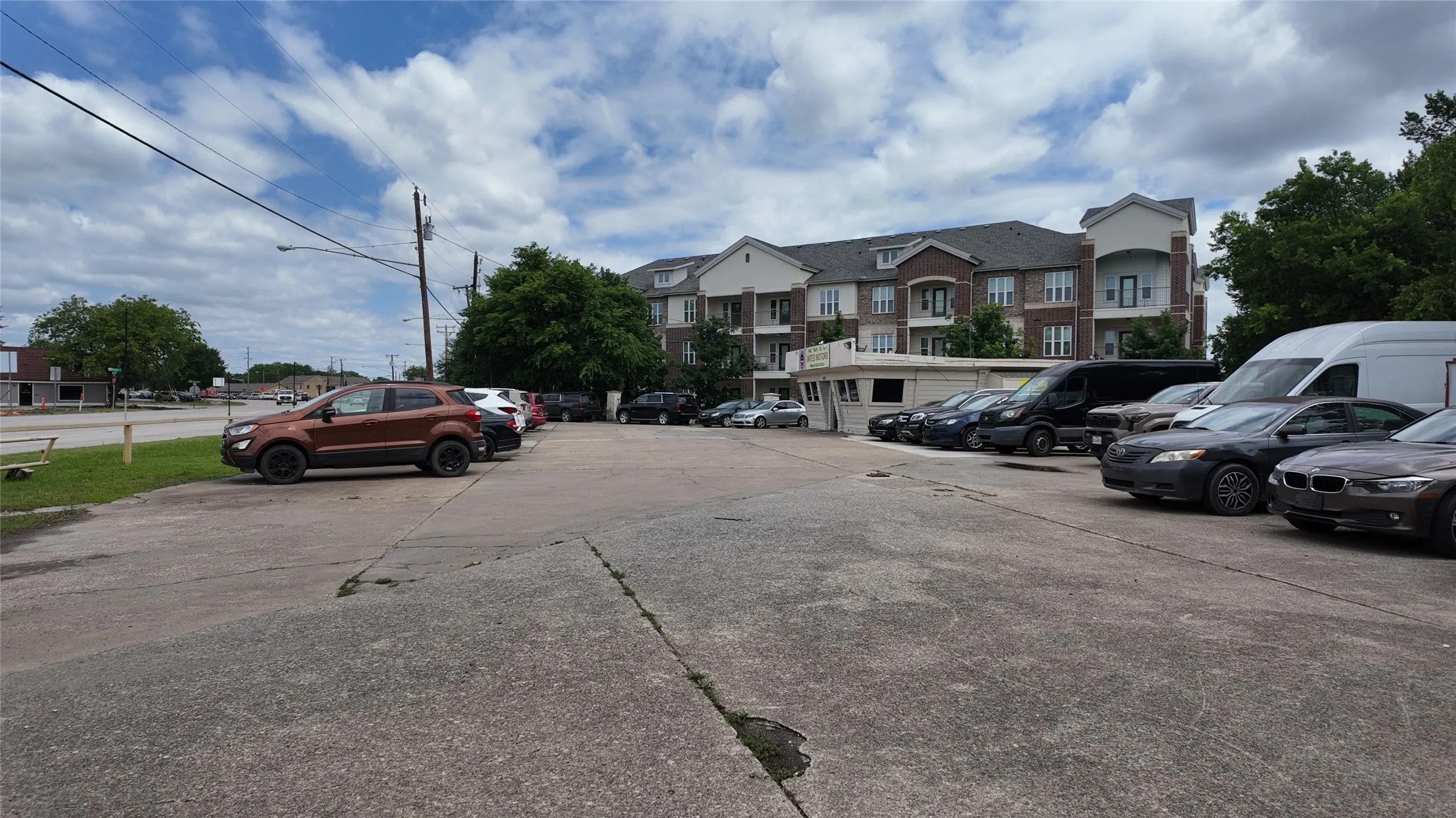 Paved lot space with clear access