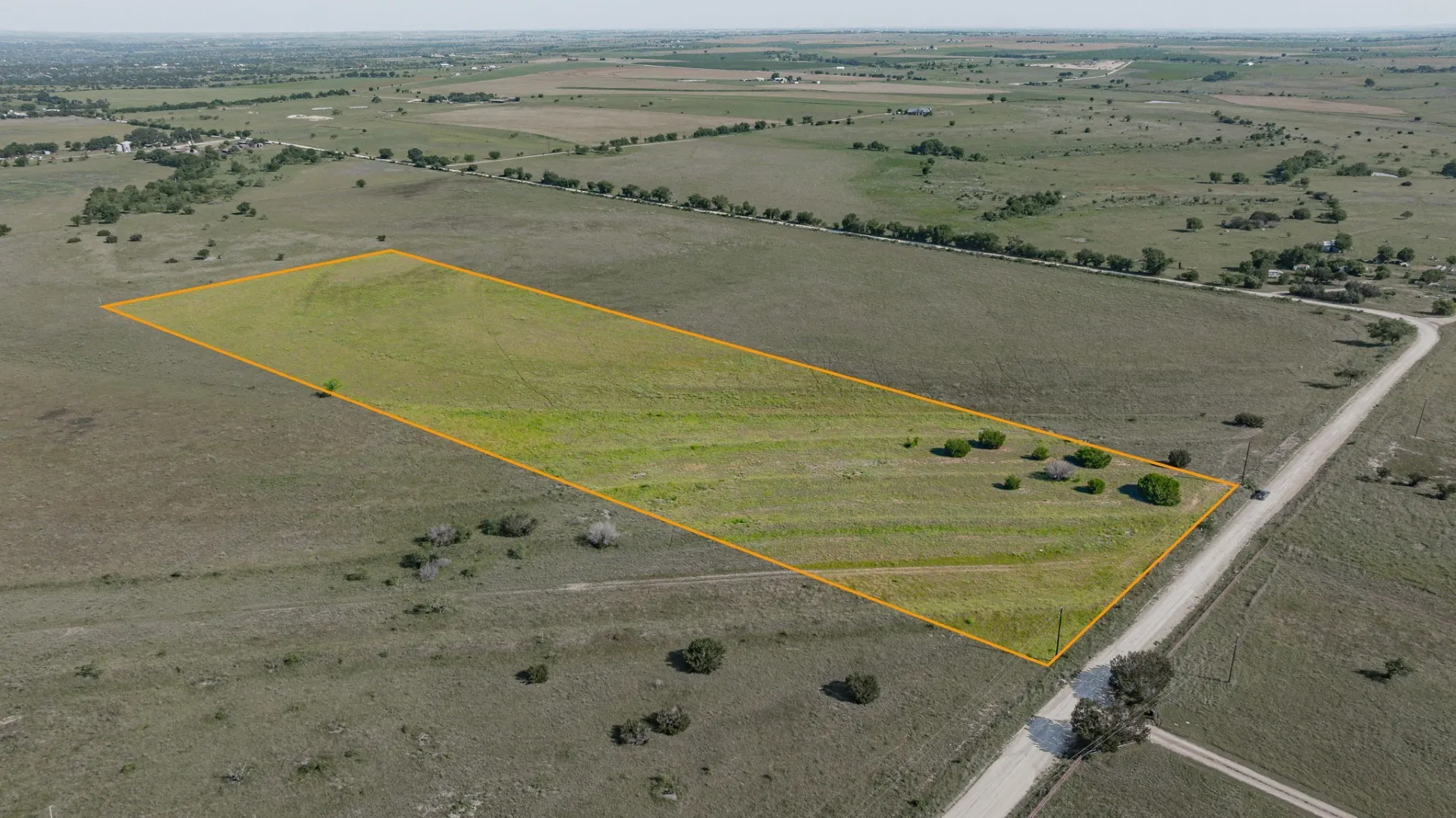 Unimproved Land For Sale in Hamilton County , TBD County Road 422, Hamilton, Texas 76566, 0, 0, Garage spaces, 0 Sqft, built in 0, mls#21272801, Real Estate Agent in Hamilton, Homes For Sale in Hamilton county, Homes For Sale in Hamilton, Realtor in Hamilton Texas, Real Estate Brokerage Independent Realty Texas, Luminita Cordes Realtor