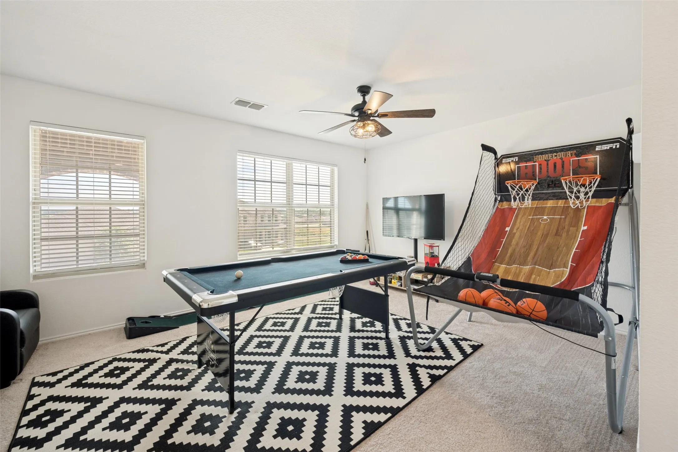 Single Family Residence For Sale in Tarrant County , 10612 Desert Cove, Fort Worth, Texas 76108, 4 Bedroom, 4 Bathroom, 2 Garage spaces, 2,615 Sqft, built in 2020, mls#21271332, Real Estate Agent in Fort Worth, Homes For Sale in Tarrant county, Homes For Sale in Fort Worth, Realtor in Fort Worth Texas, Real Estate Brokerage Independent Realty Texas, Luminita Cordes Realtor